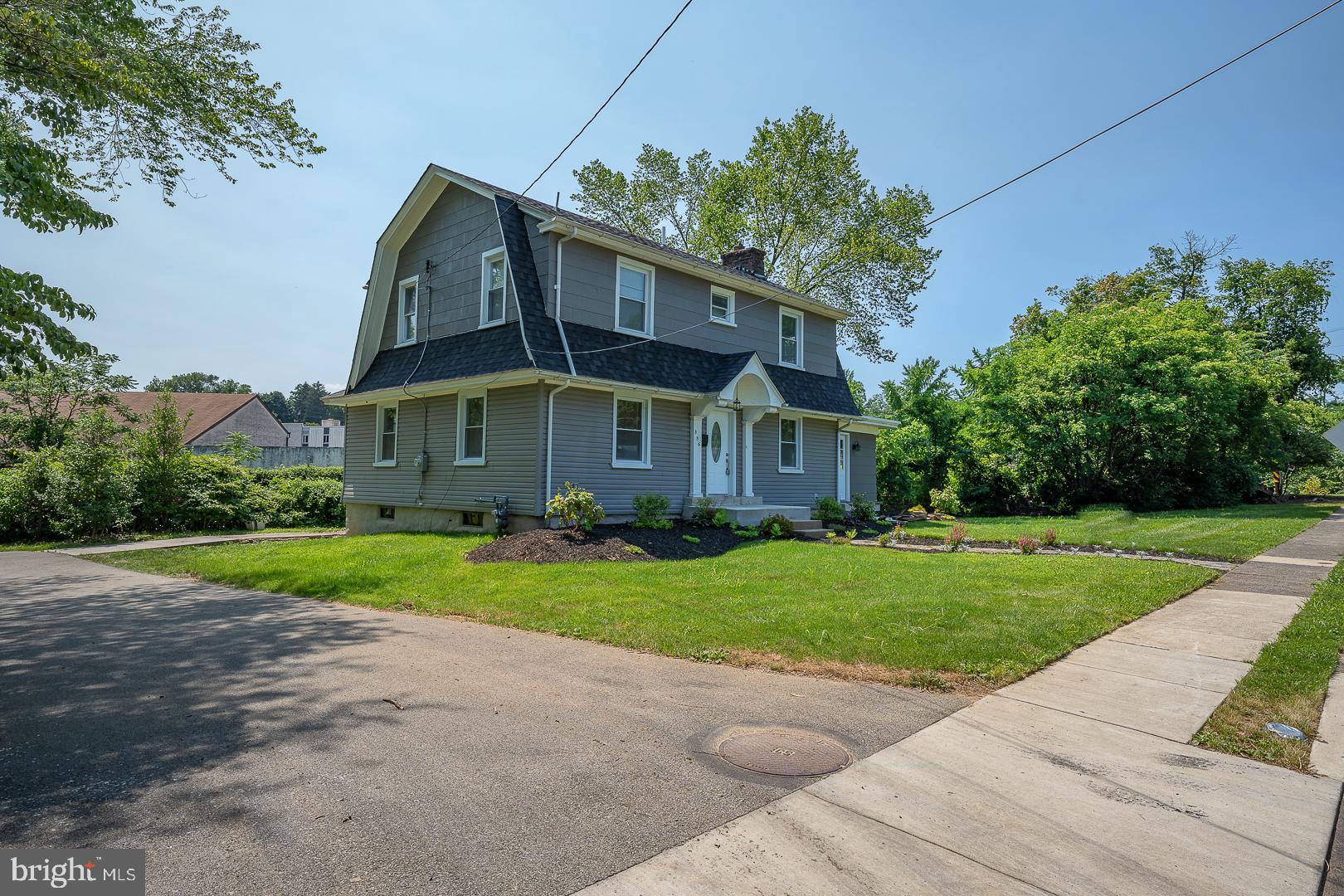 556 SHOEMAKER RD