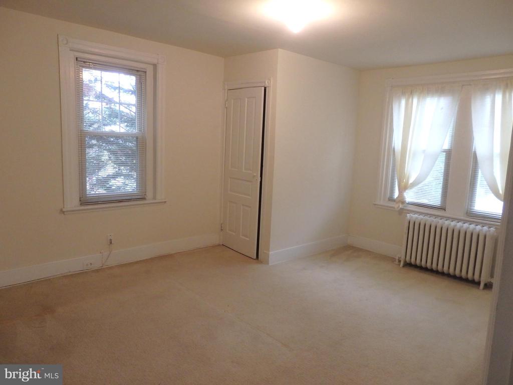 126 GRANDVIEW RD