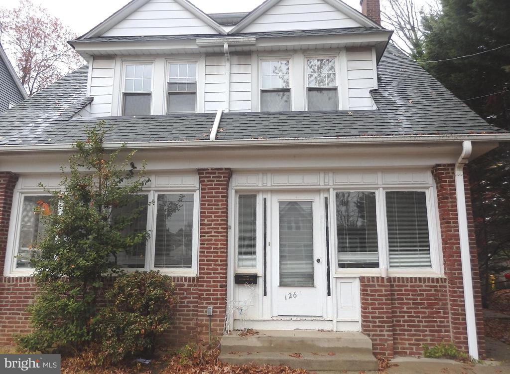 126 GRANDVIEW RD