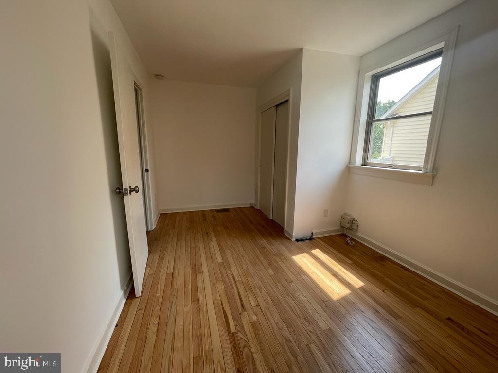 734 SUNNYSIDE AVE #1