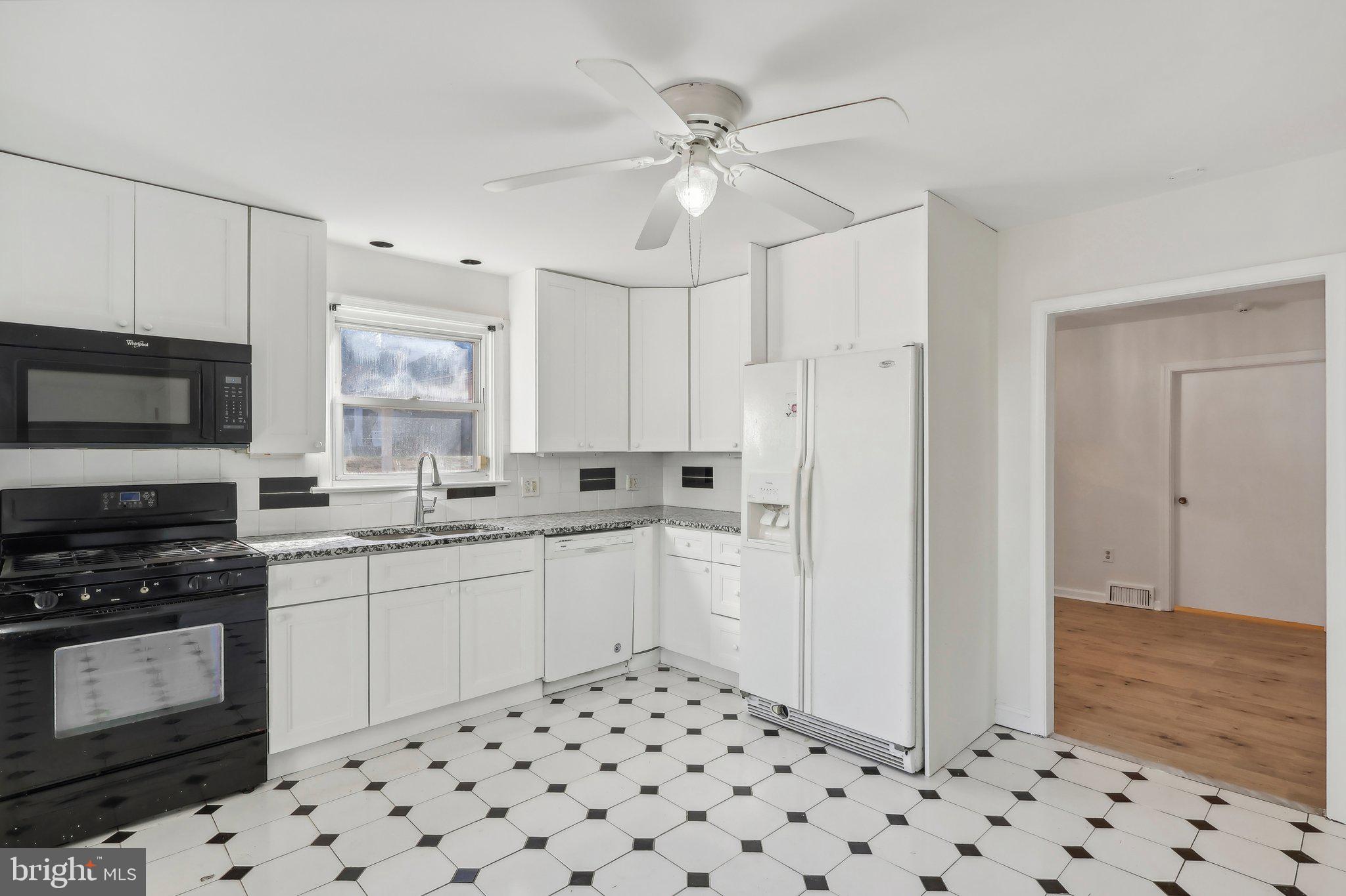 120 Station Ave