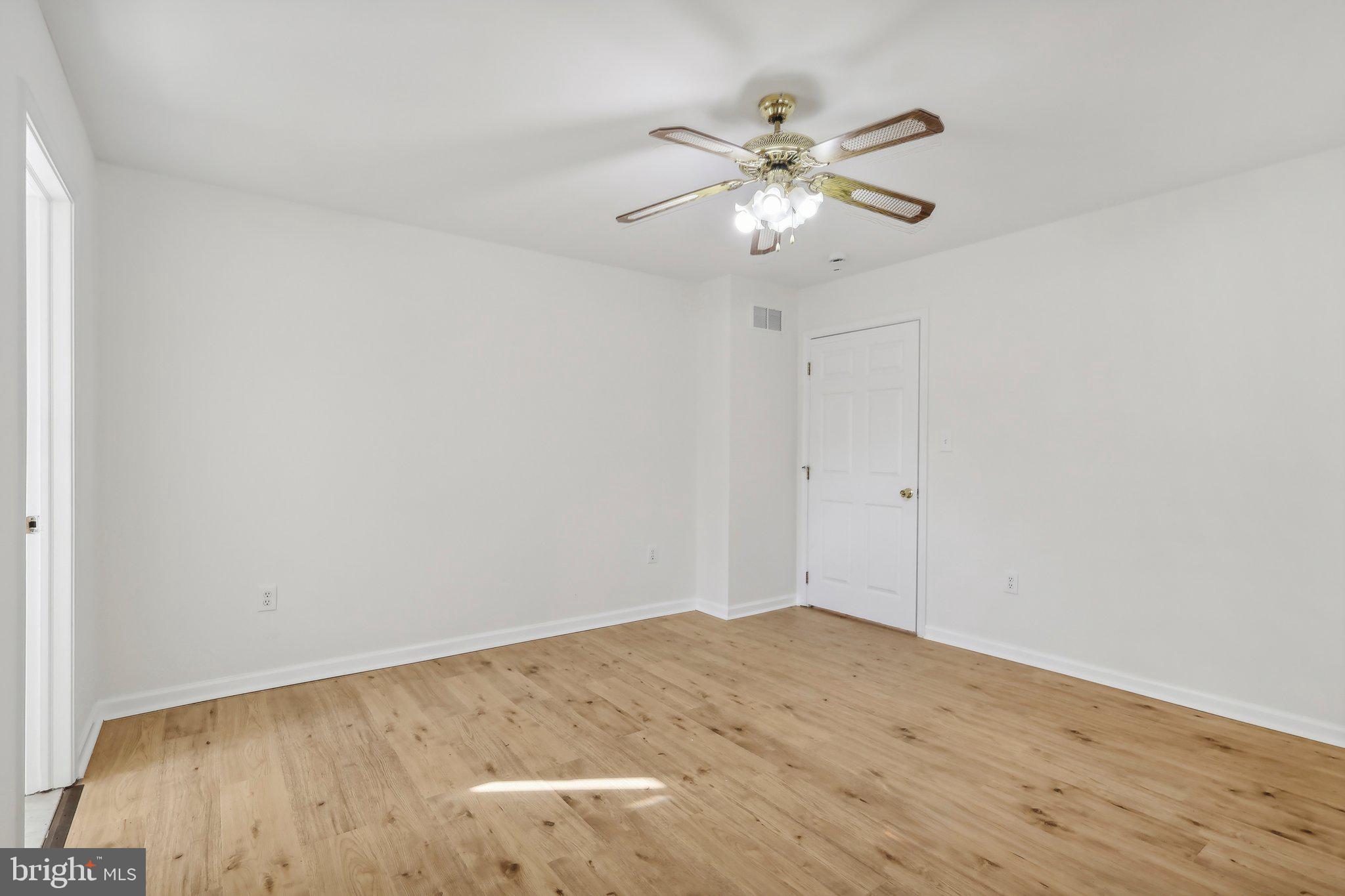 120 Station Ave