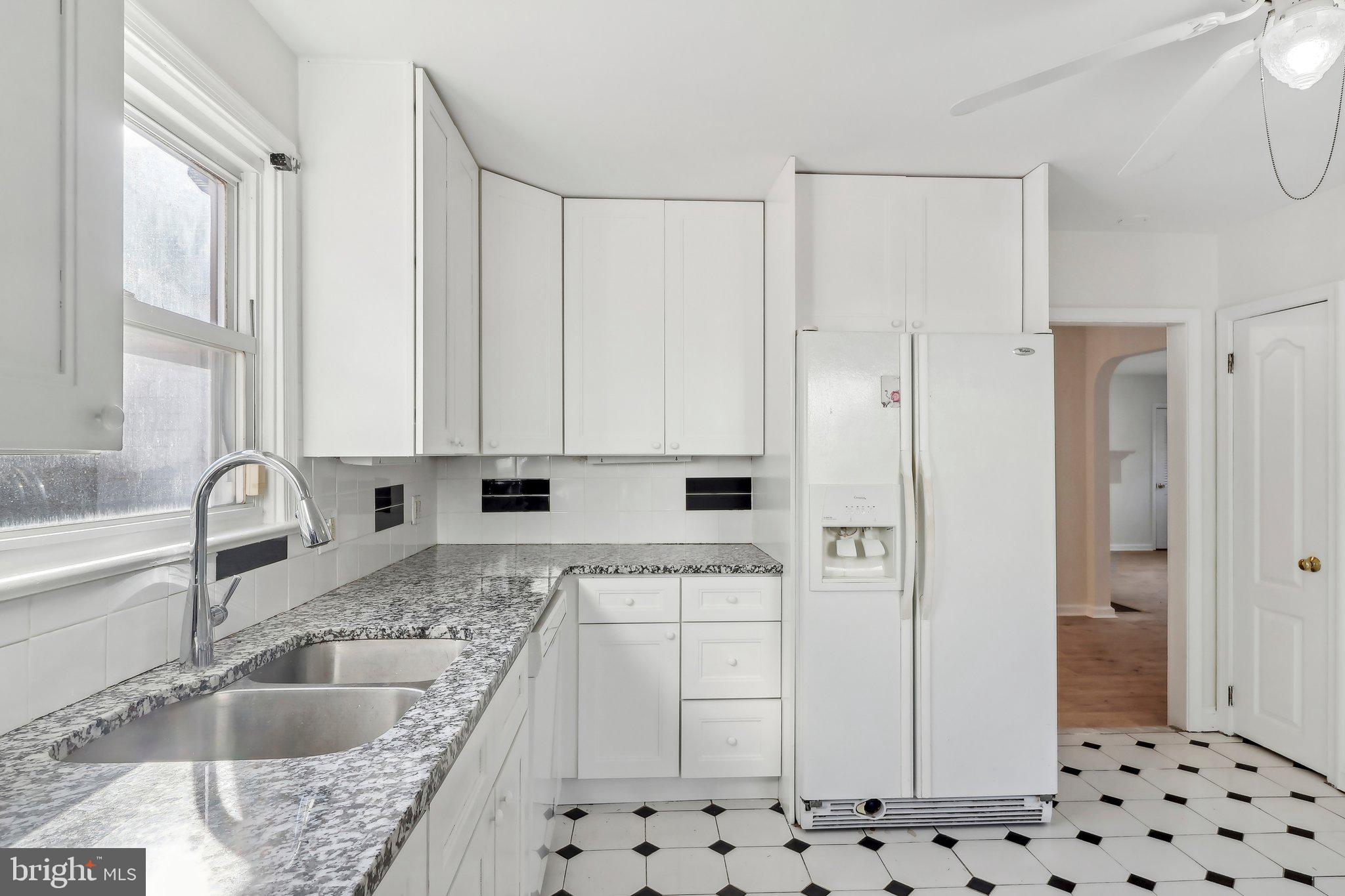 120 Station Ave