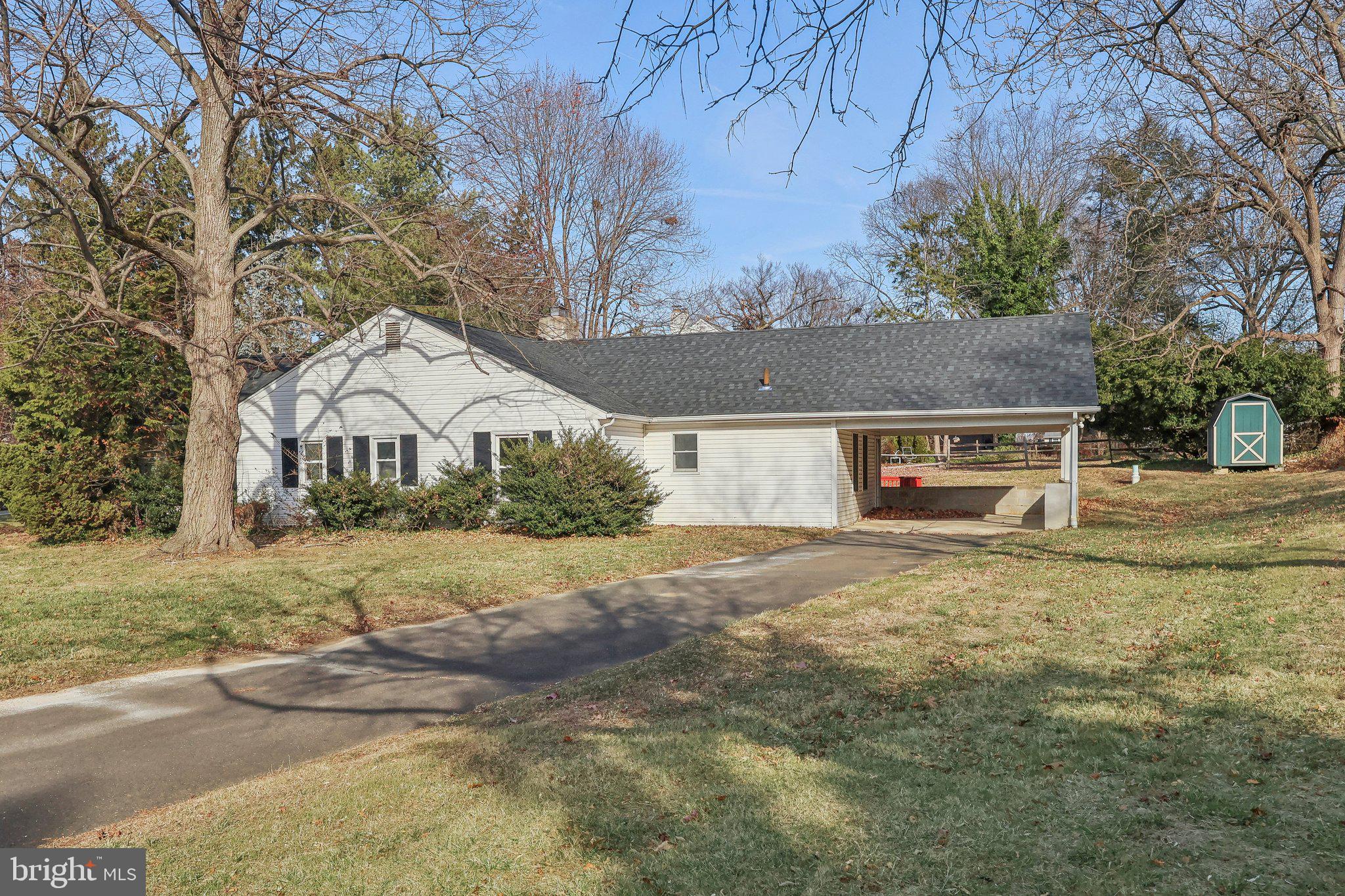 120 Station Ave