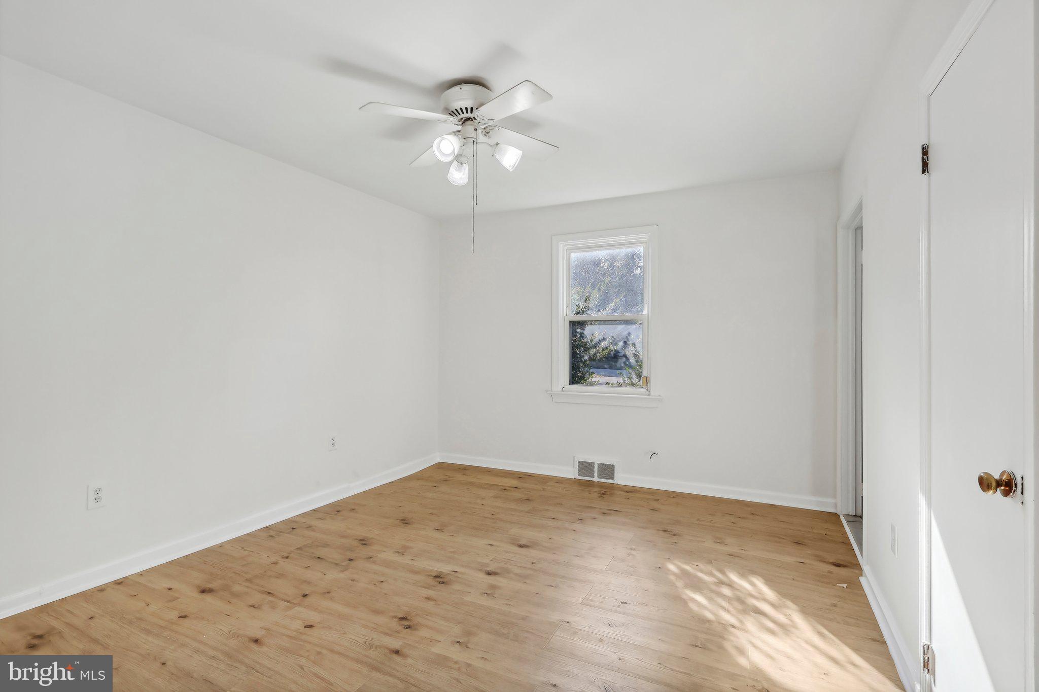 120 Station Ave