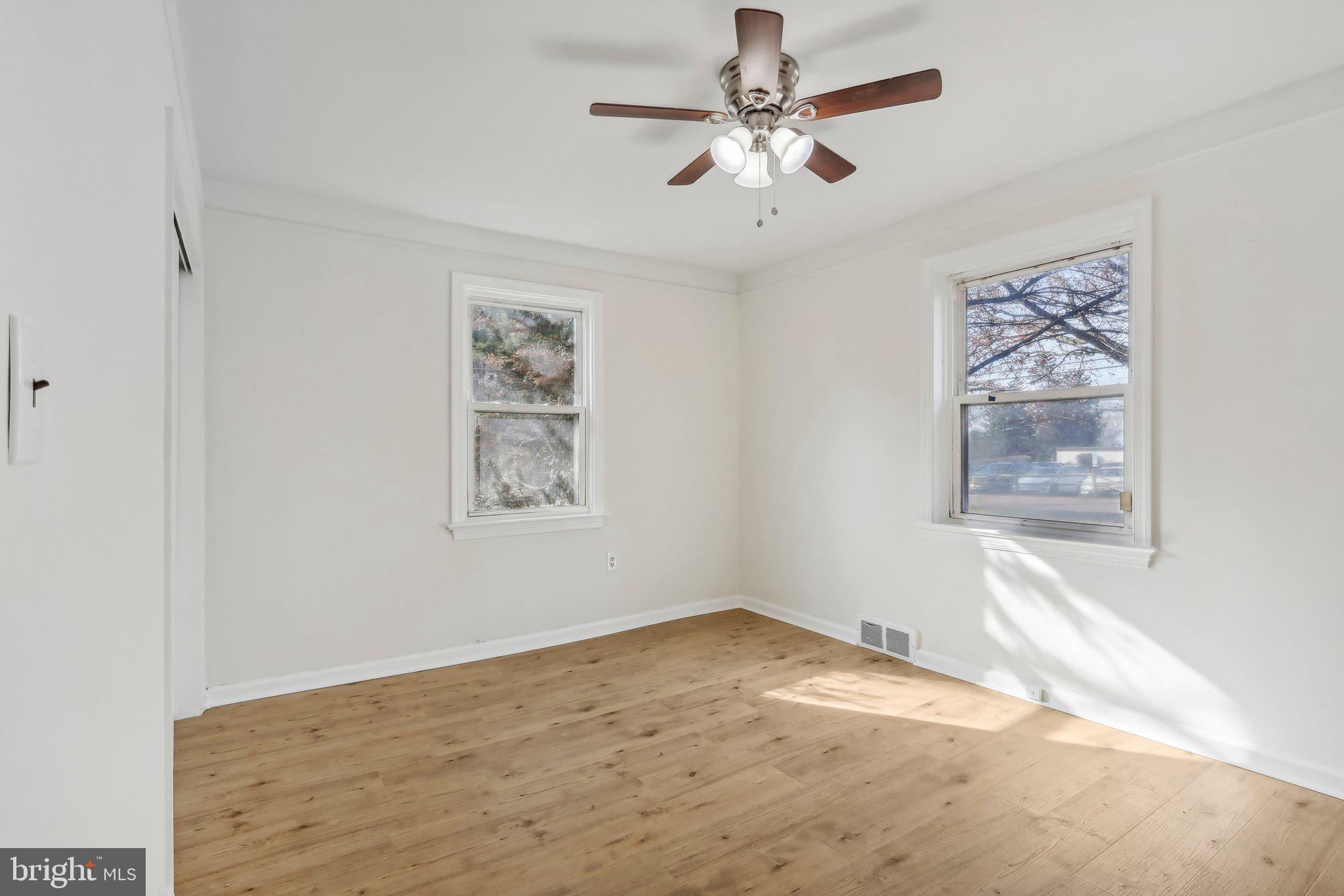 120 Station Ave