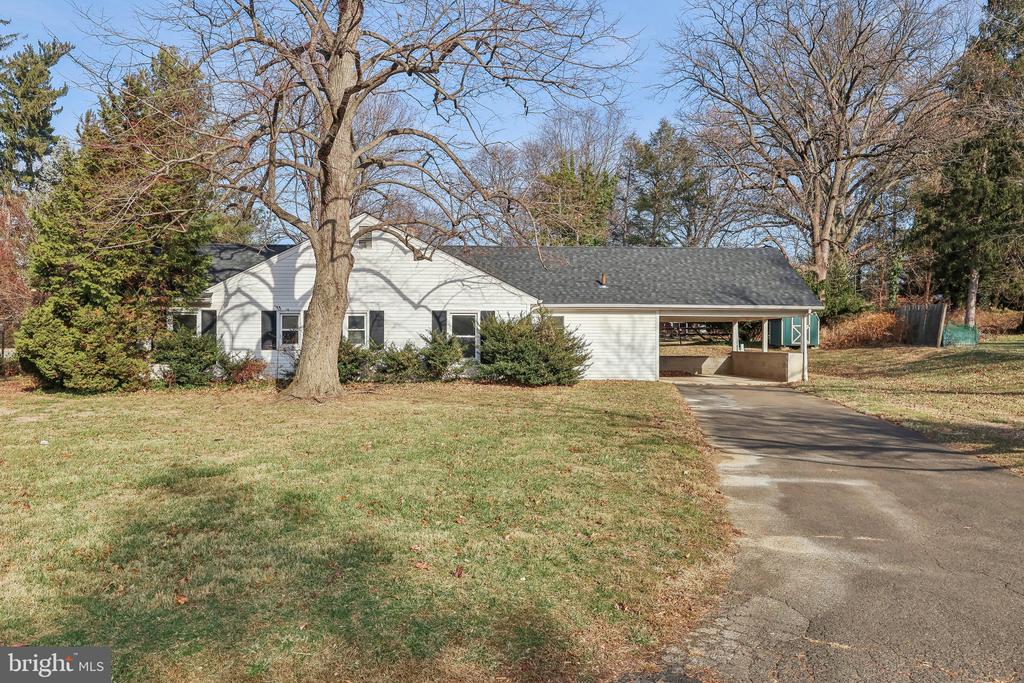120 Station Ave