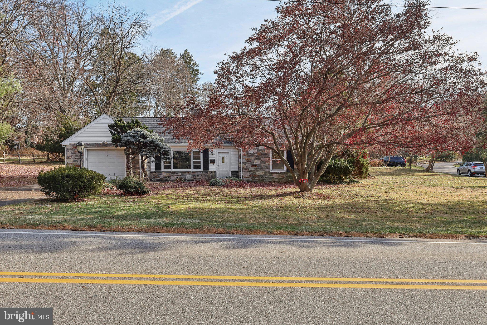120 Station Ave