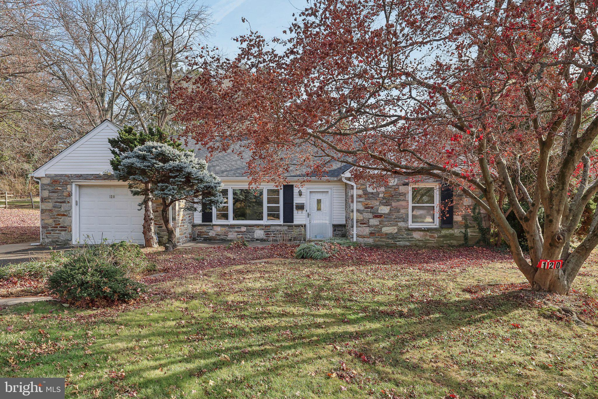 120 Station Ave