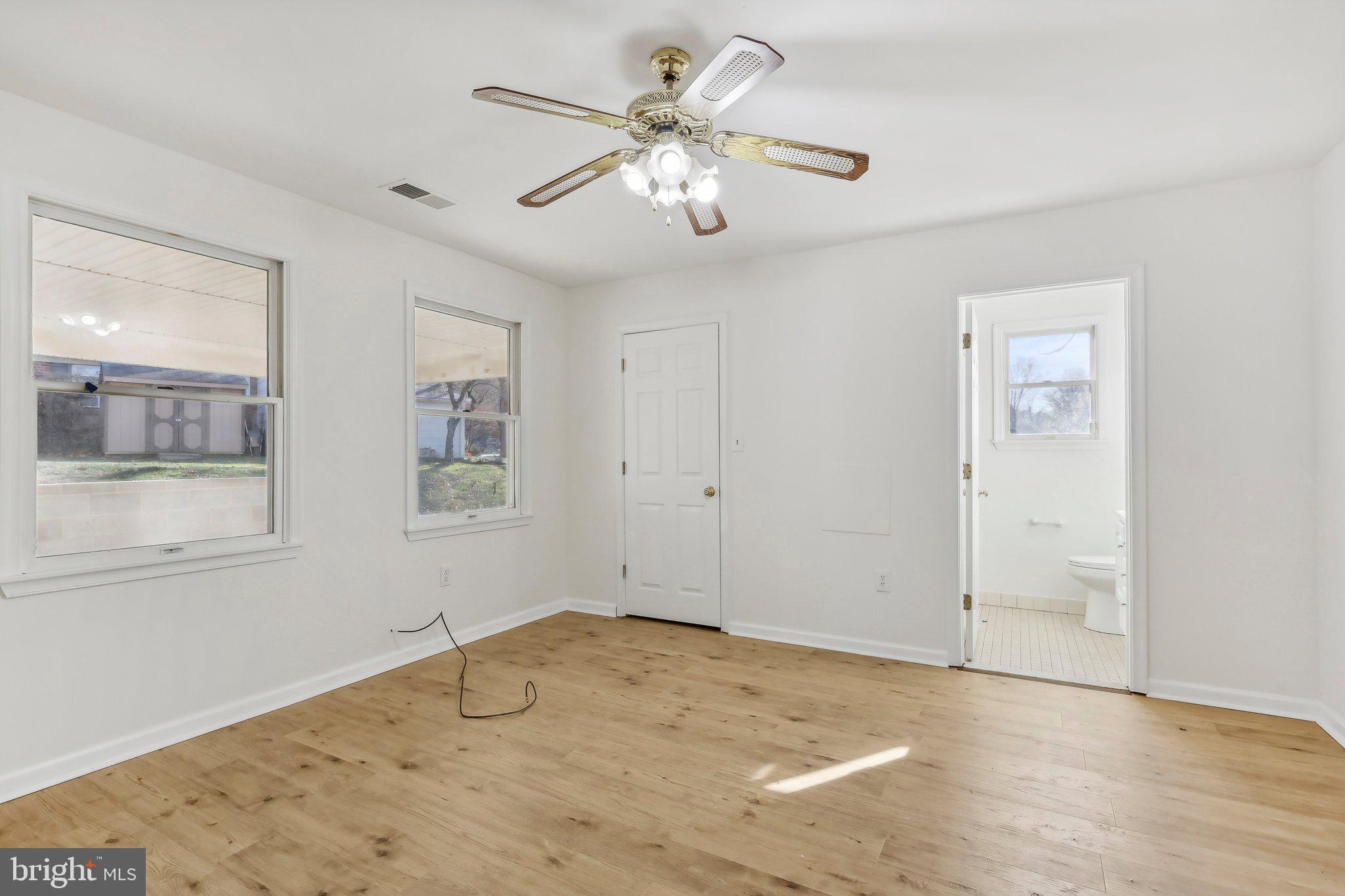120 Station Ave
