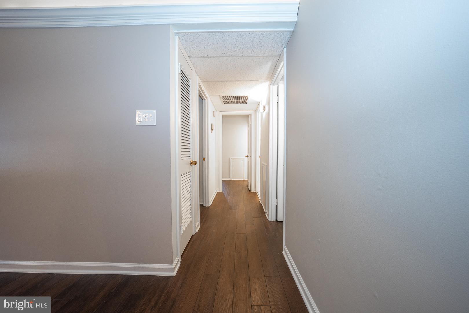 601 W Montgomery Ave #1