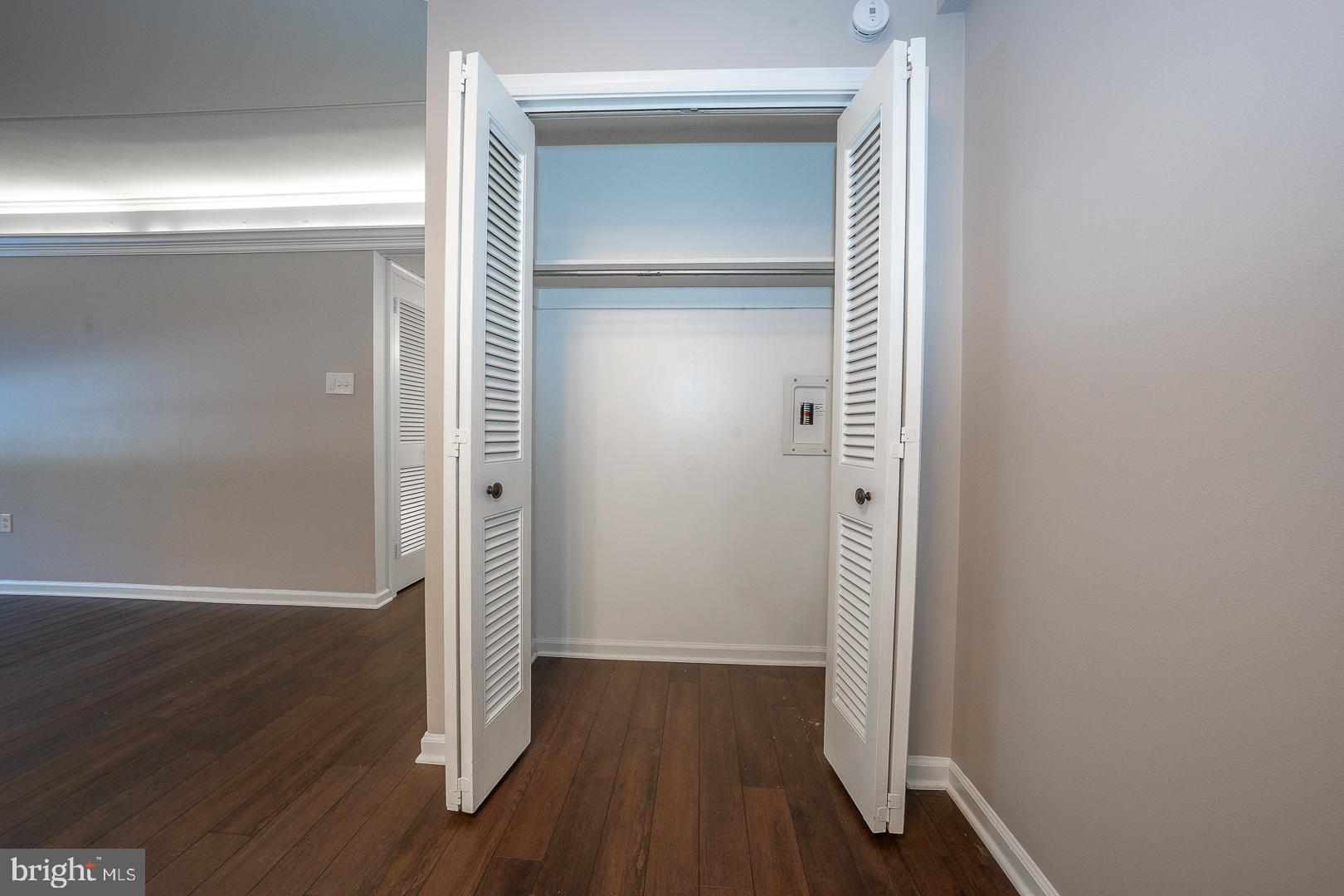 601 W Montgomery Ave #1