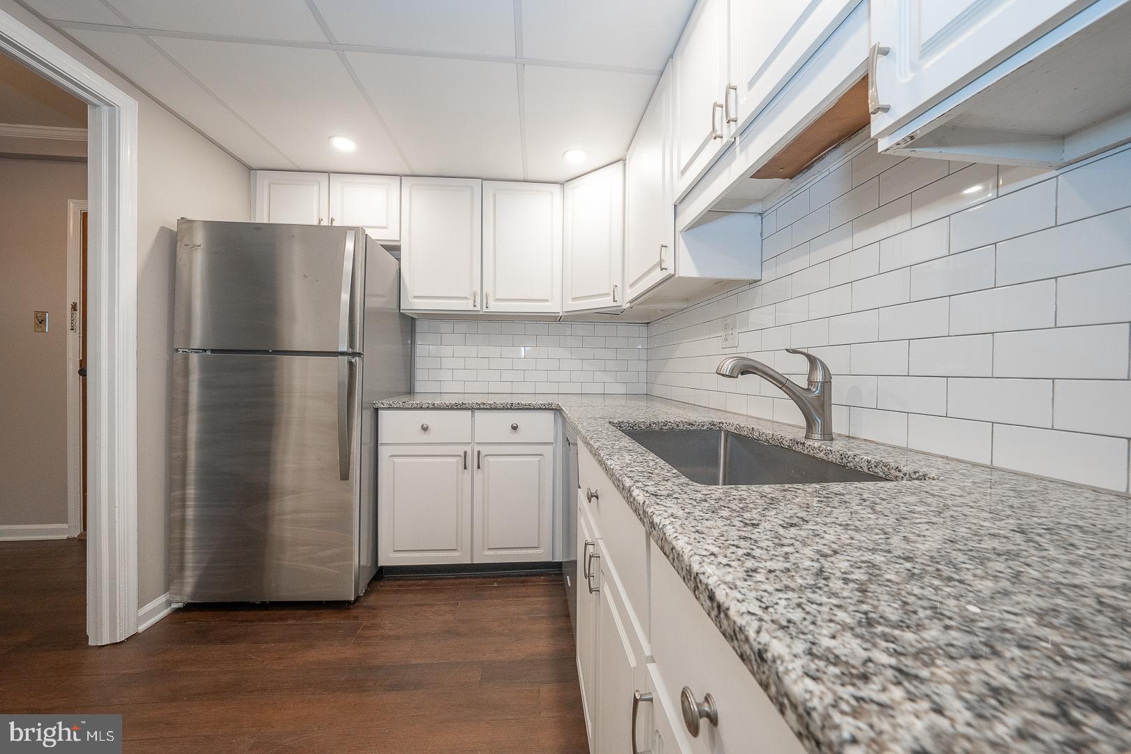 601 W Montgomery Ave #1