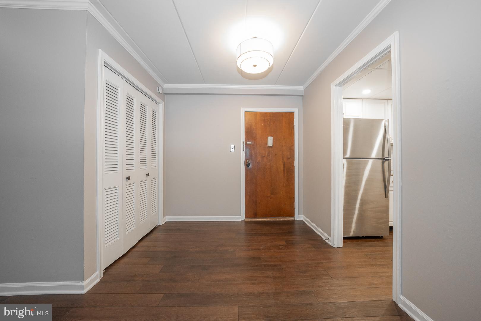 601 W Montgomery Ave #1