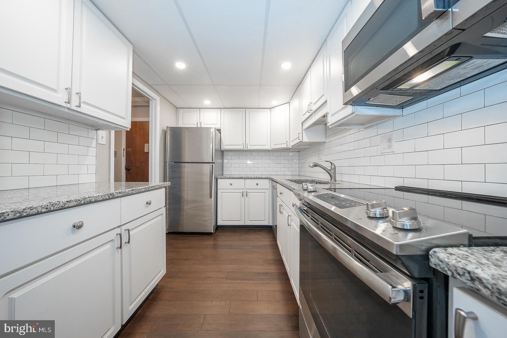 601 W Montgomery Ave #1