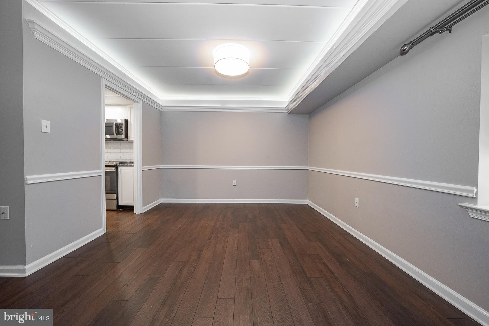 601 W Montgomery Ave #1