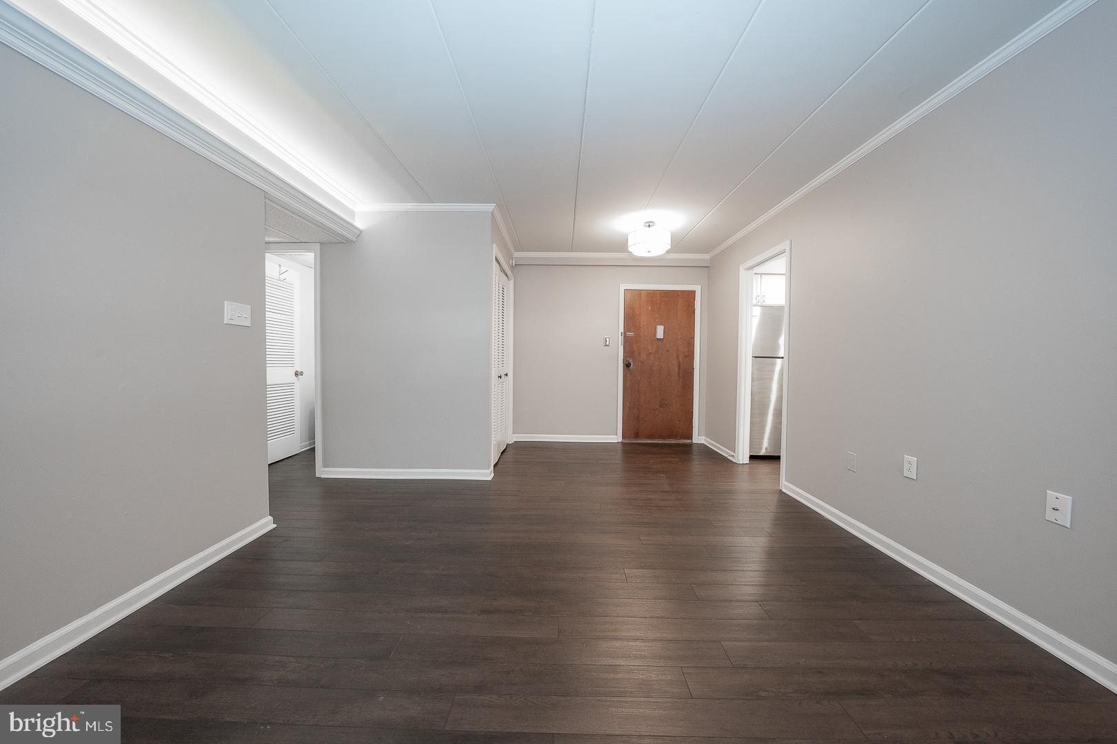 601 W Montgomery Ave #1