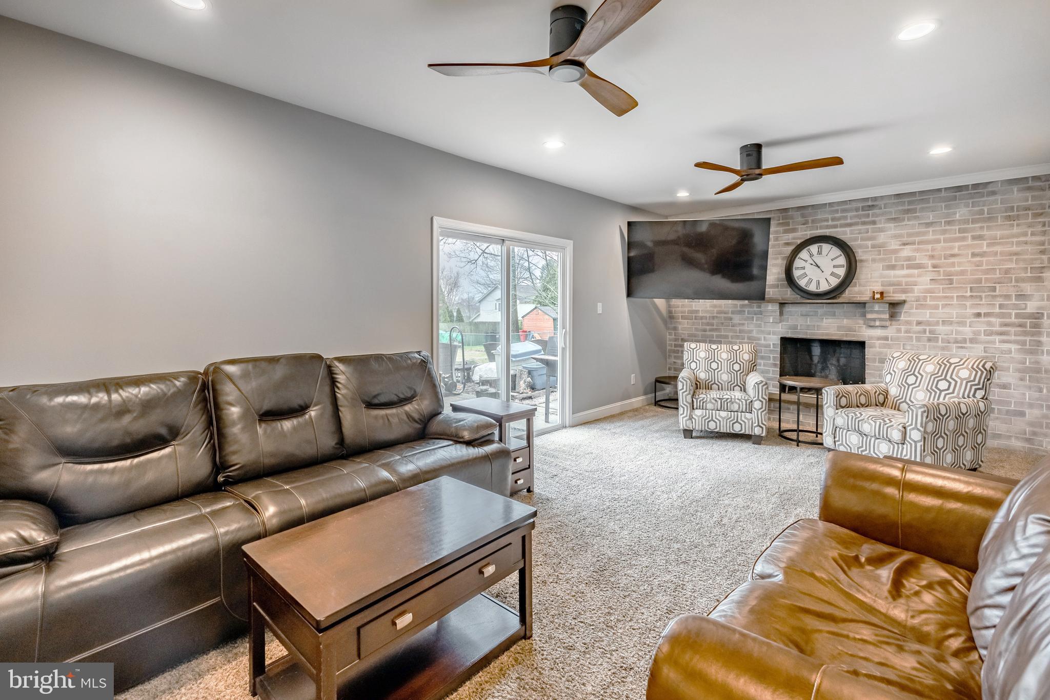 2914 Toll Gate Dr