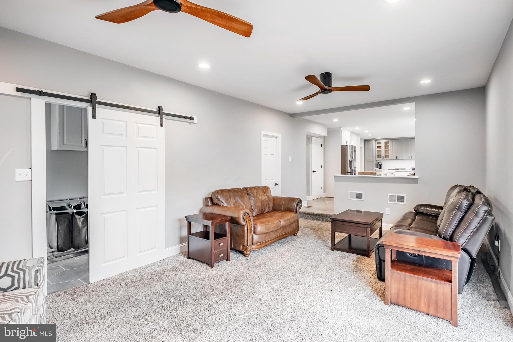2914 Toll Gate Dr