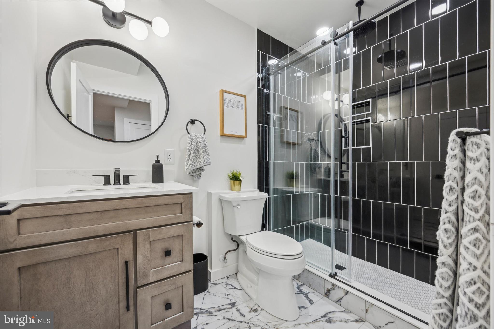17 Tamarack Cir