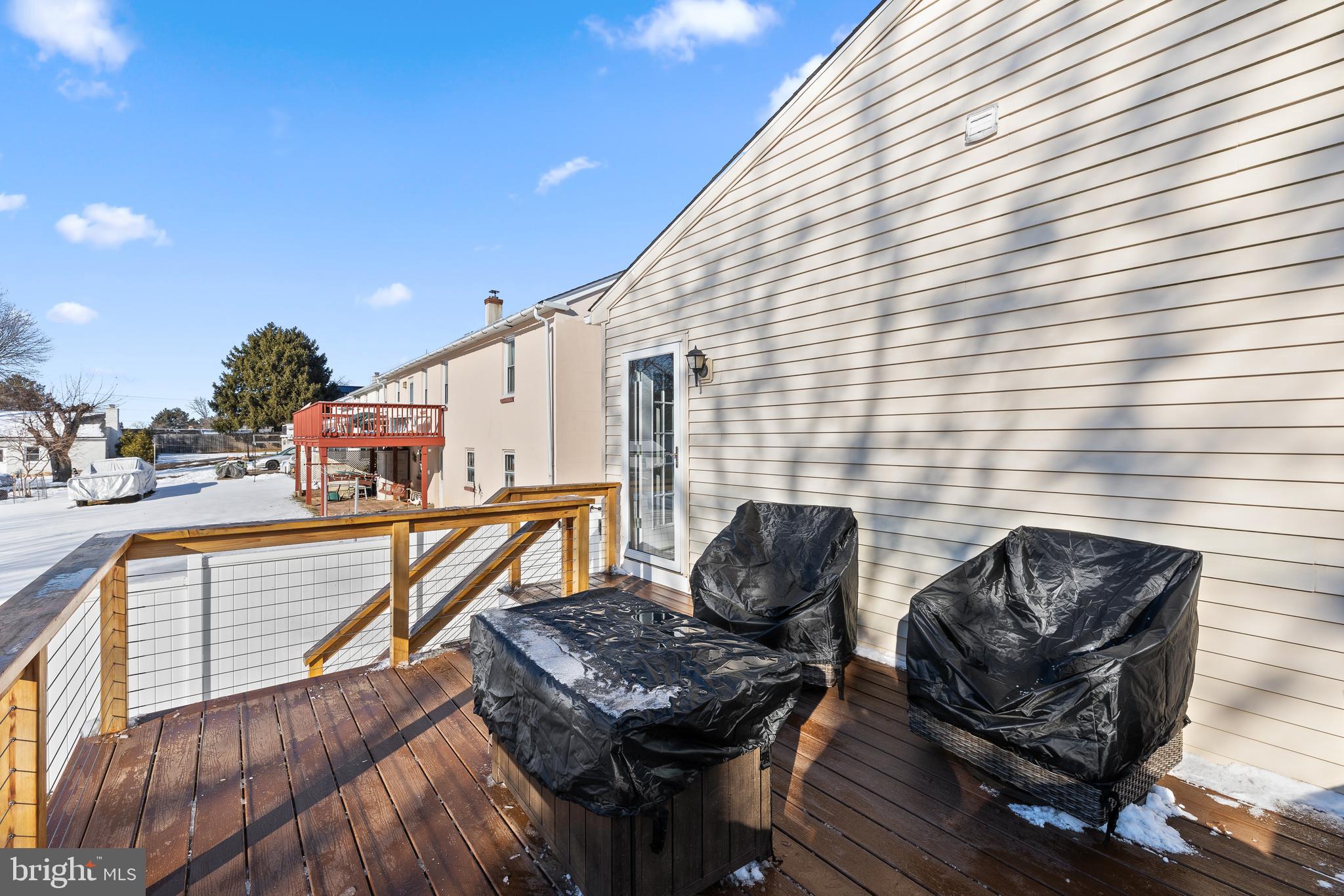 235 Roberts Ave