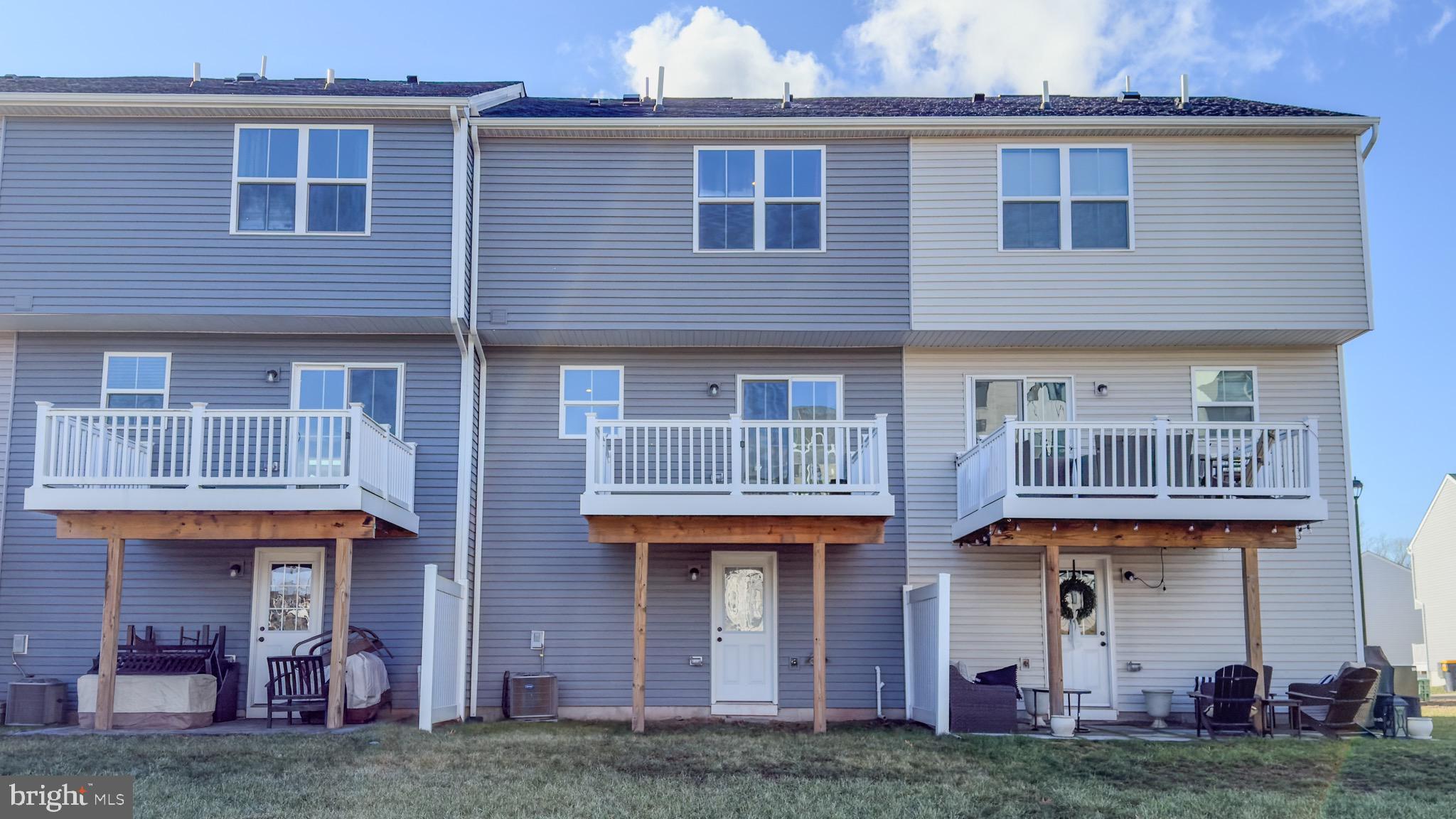 112 Nelson