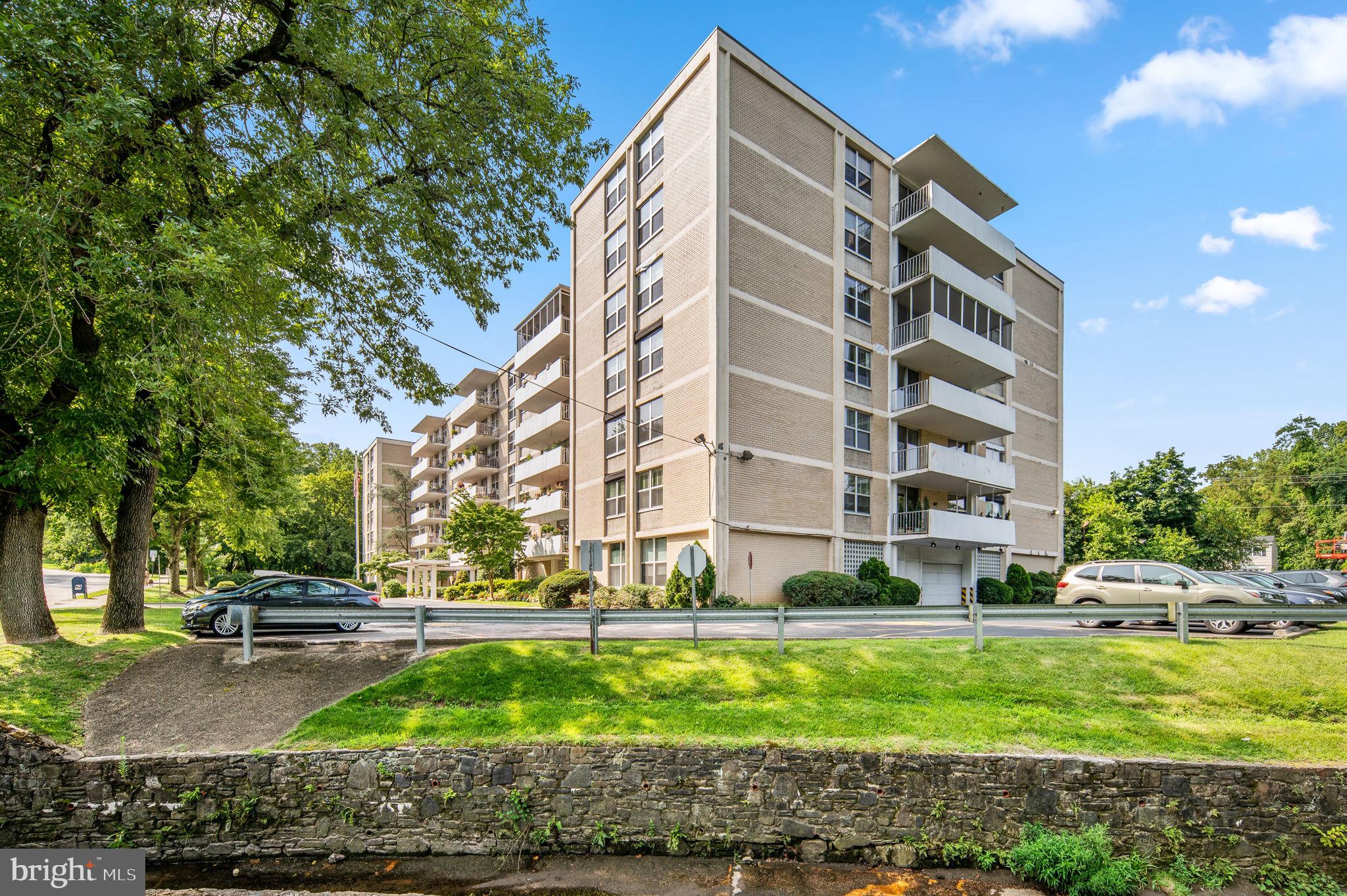 7301 Coventry Ave #204