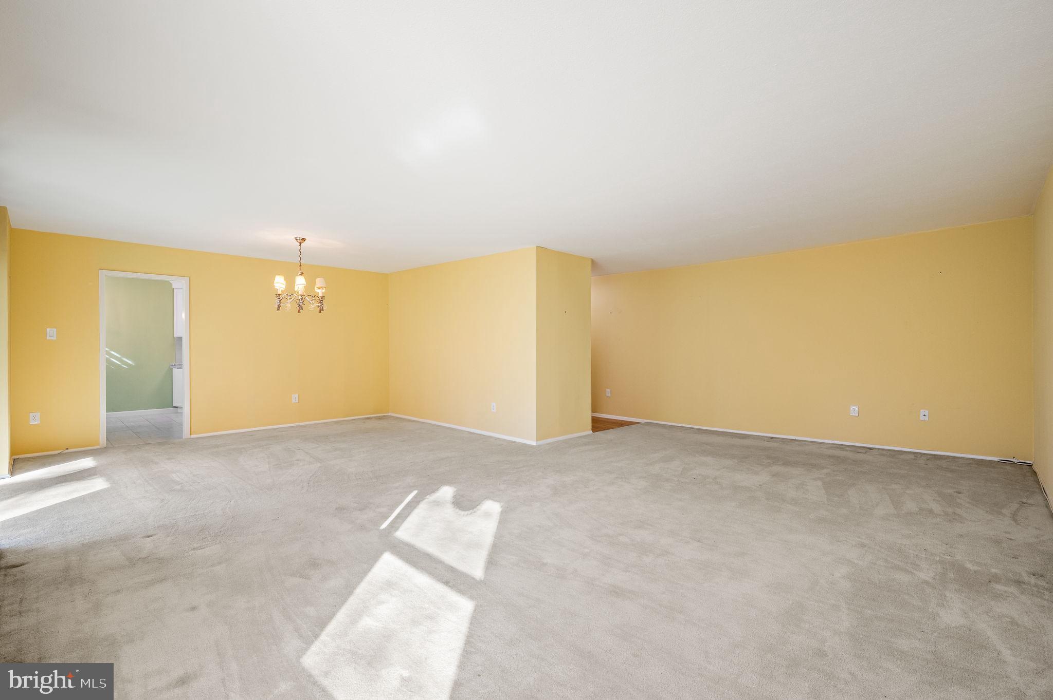 7301 Coventry Ave #204