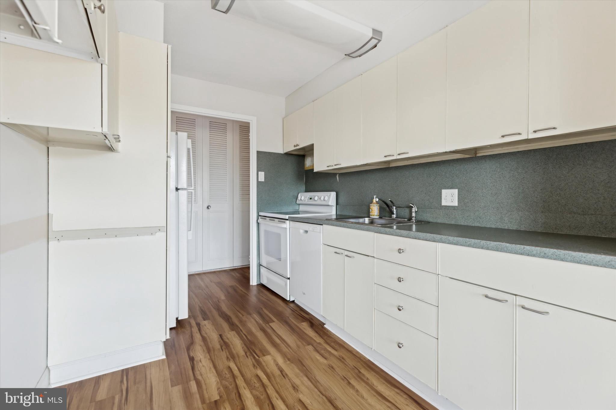 1001 City Ave #W-718