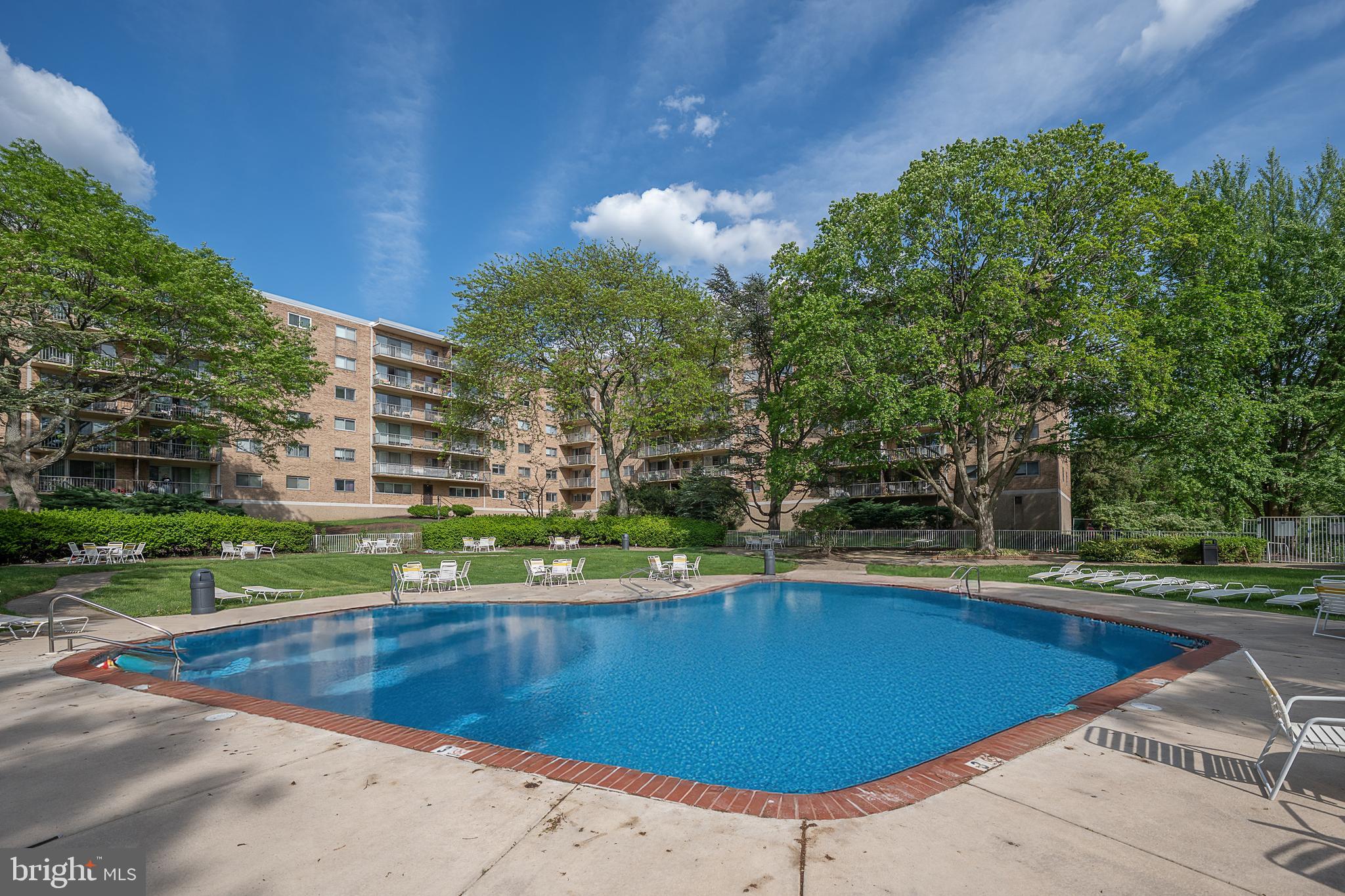 100 WEST AVE #414W
