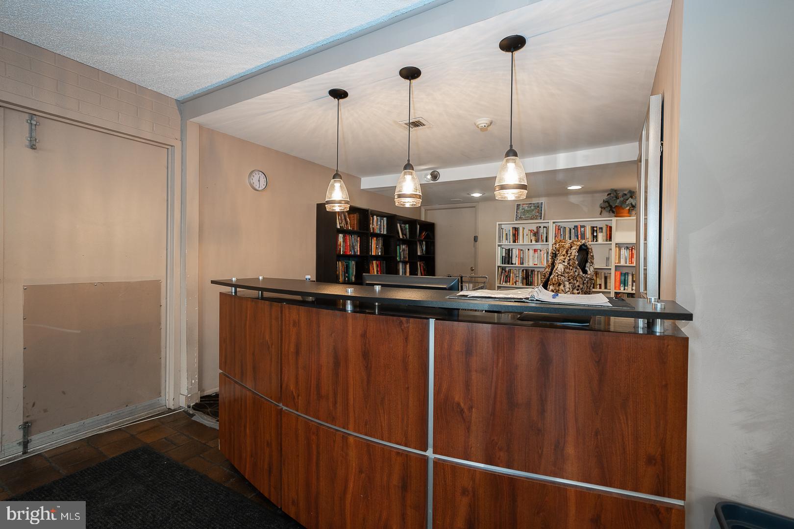 100 WEST AVE #414W