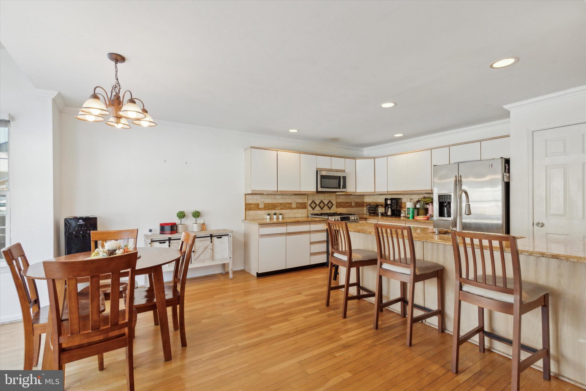 129 MEDINAH DR