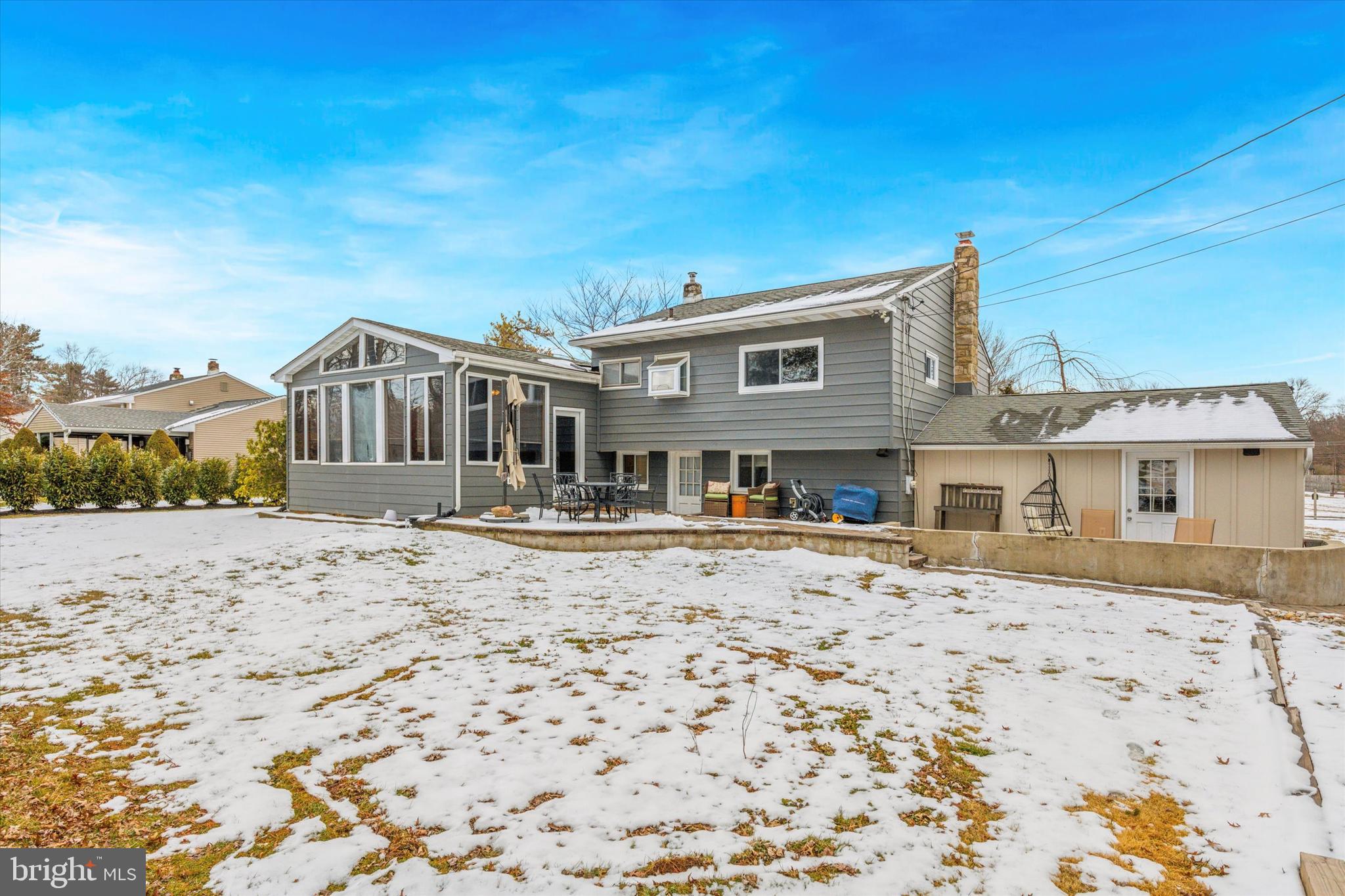 716 Oak Terrace Dr