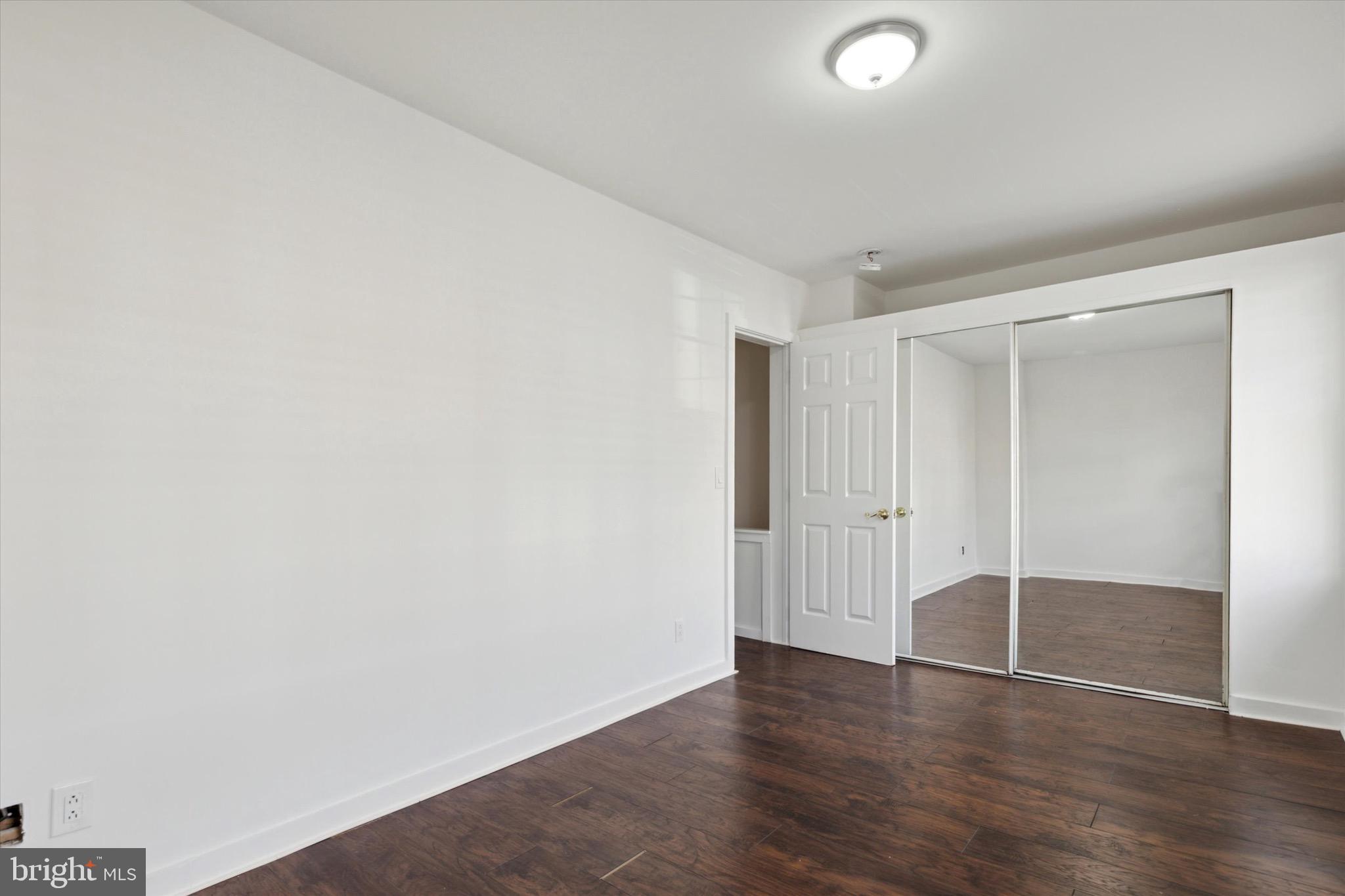 123 Ford St