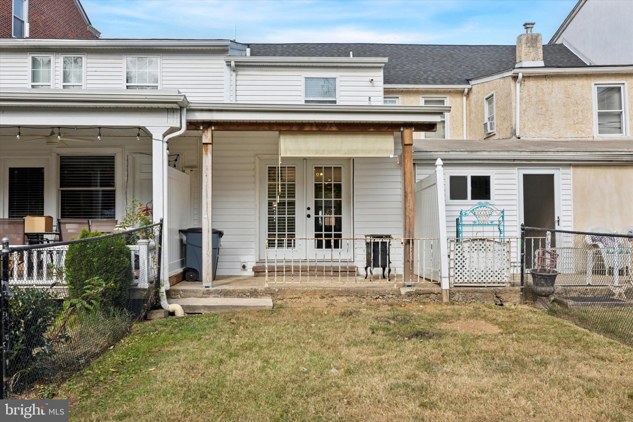 123 Ford St