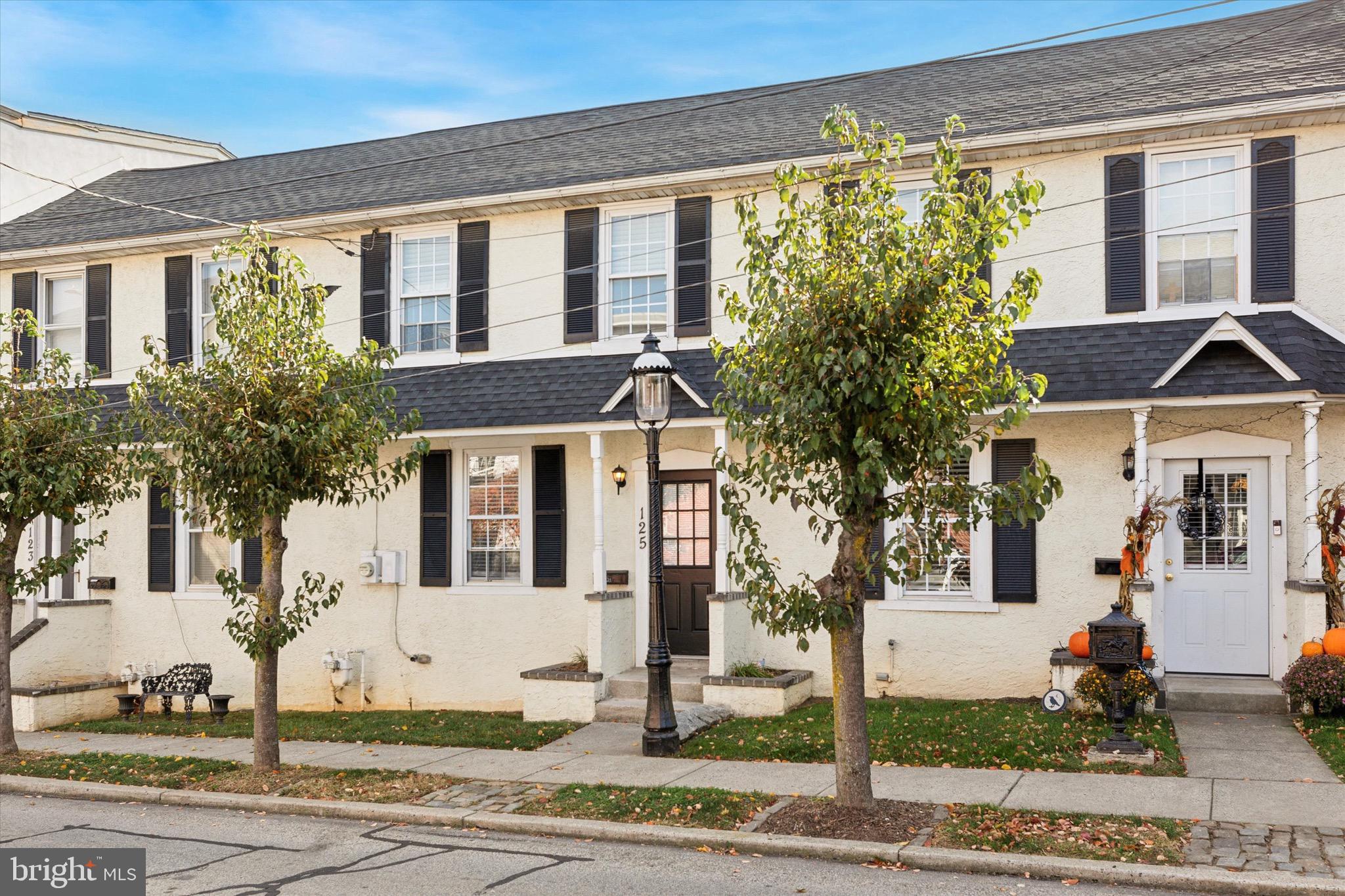 123 Ford St