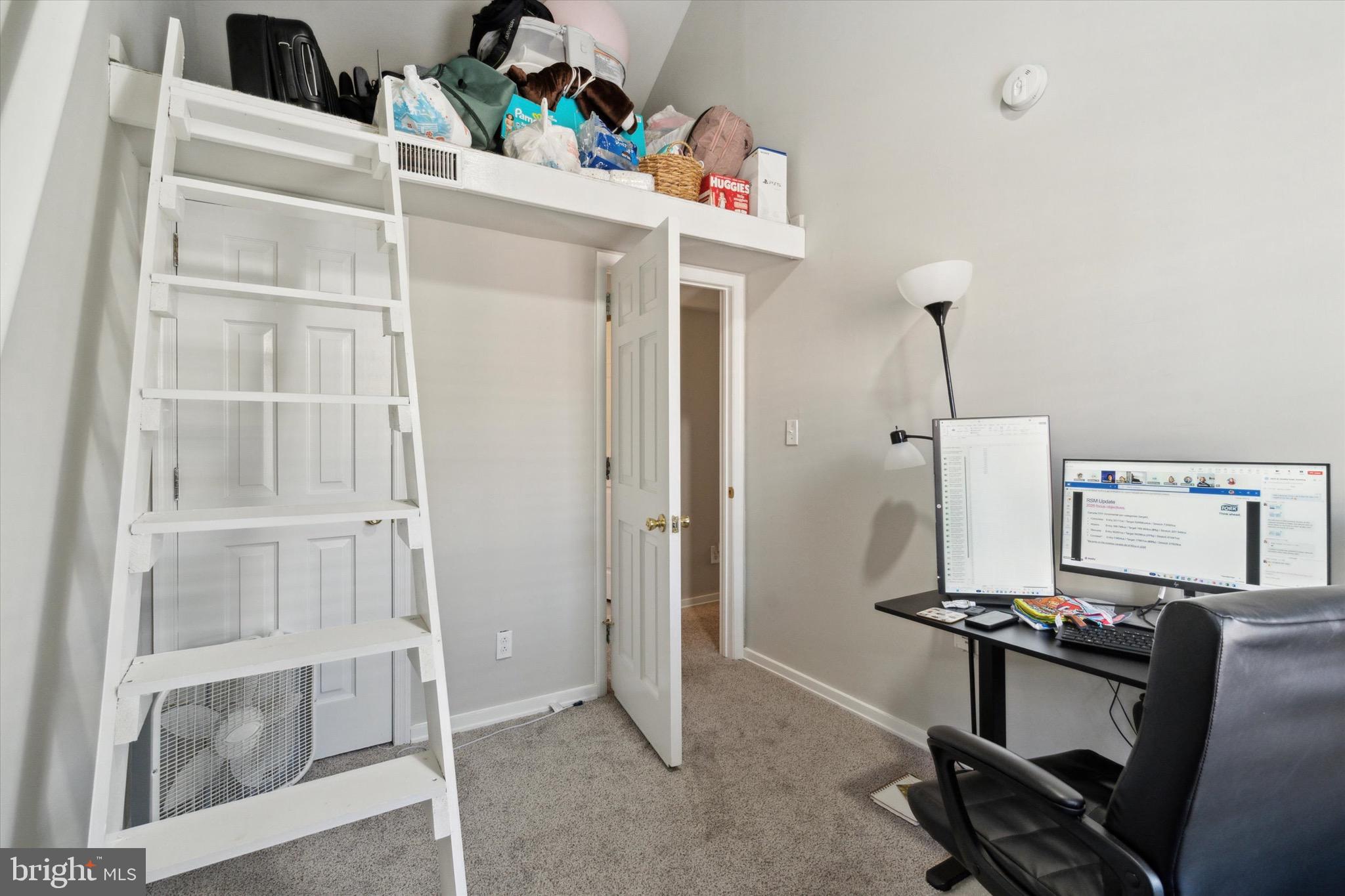 123 Ford St