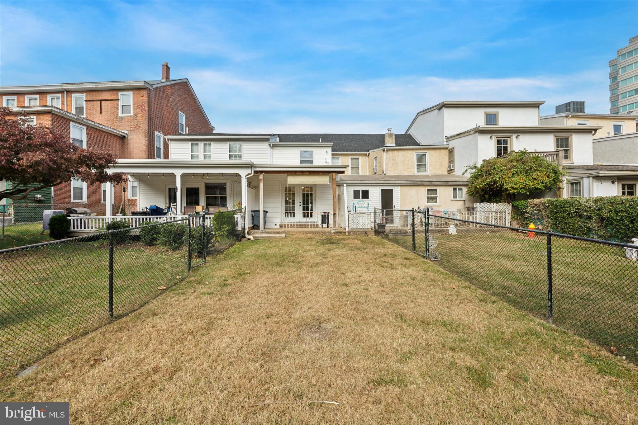 123 Ford St