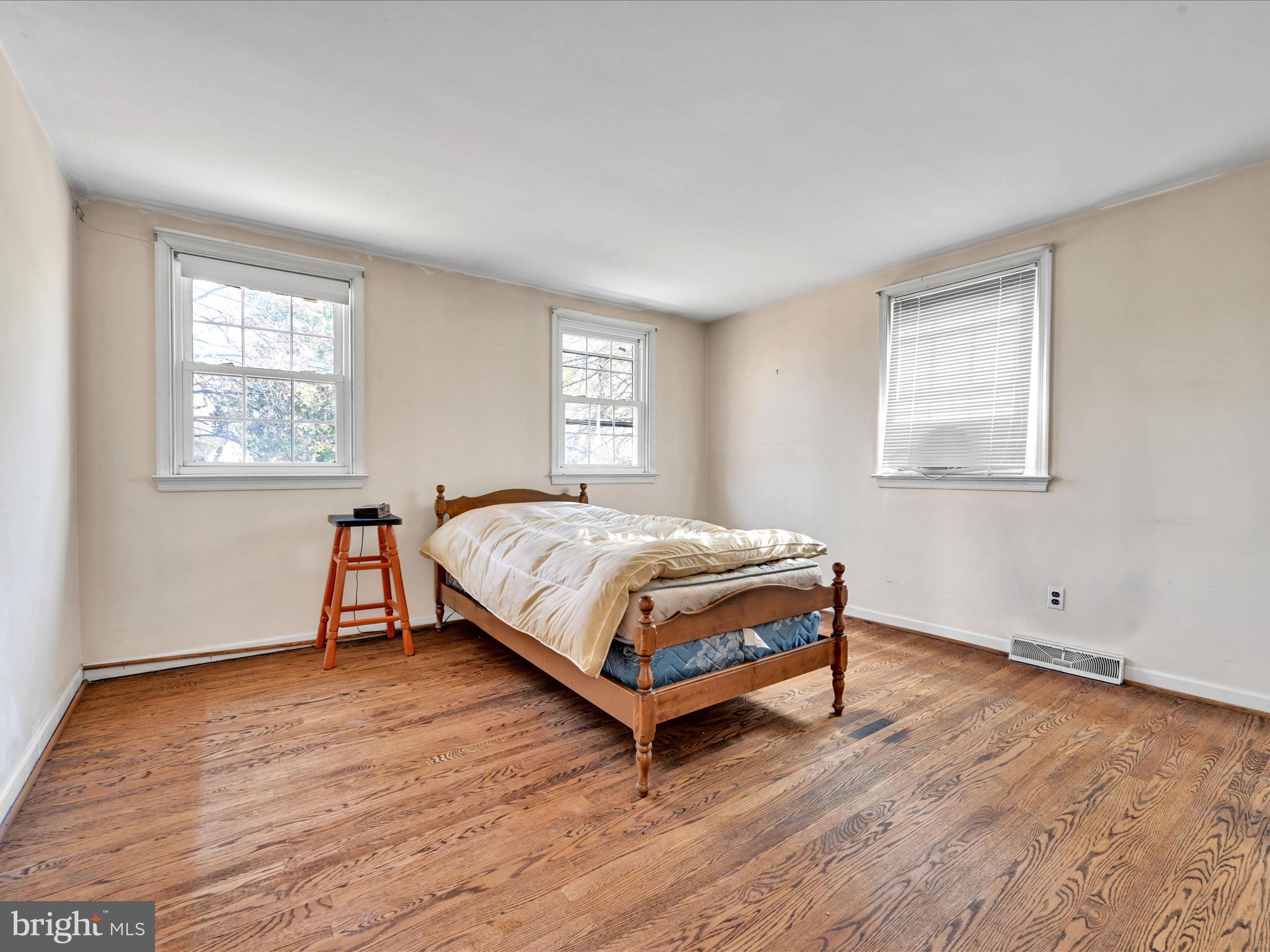 104 Shirley Rd