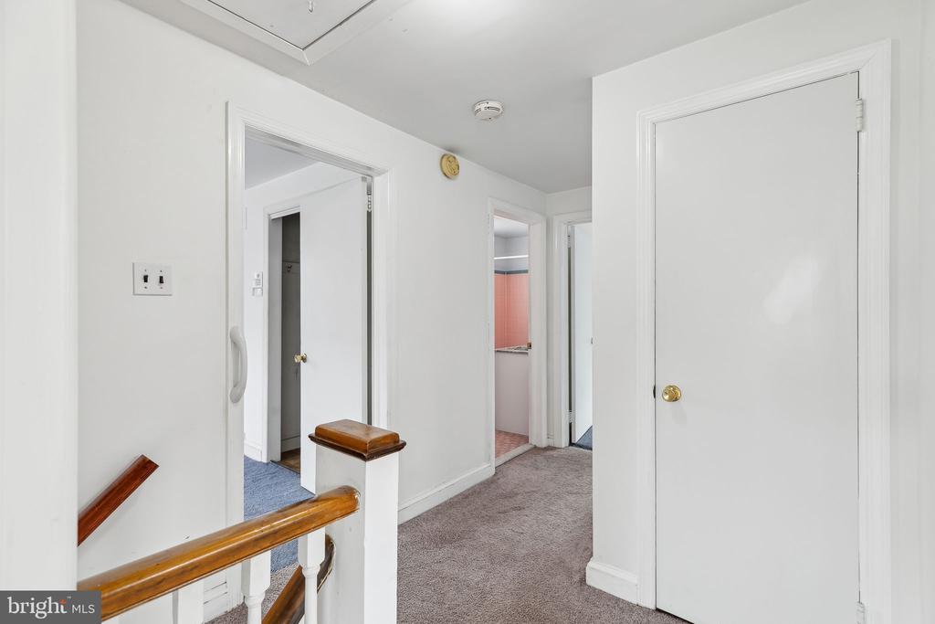 57 Levering Cir