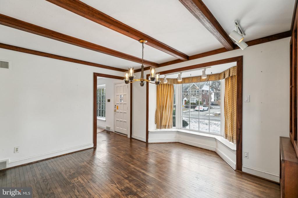 57 Levering Cir