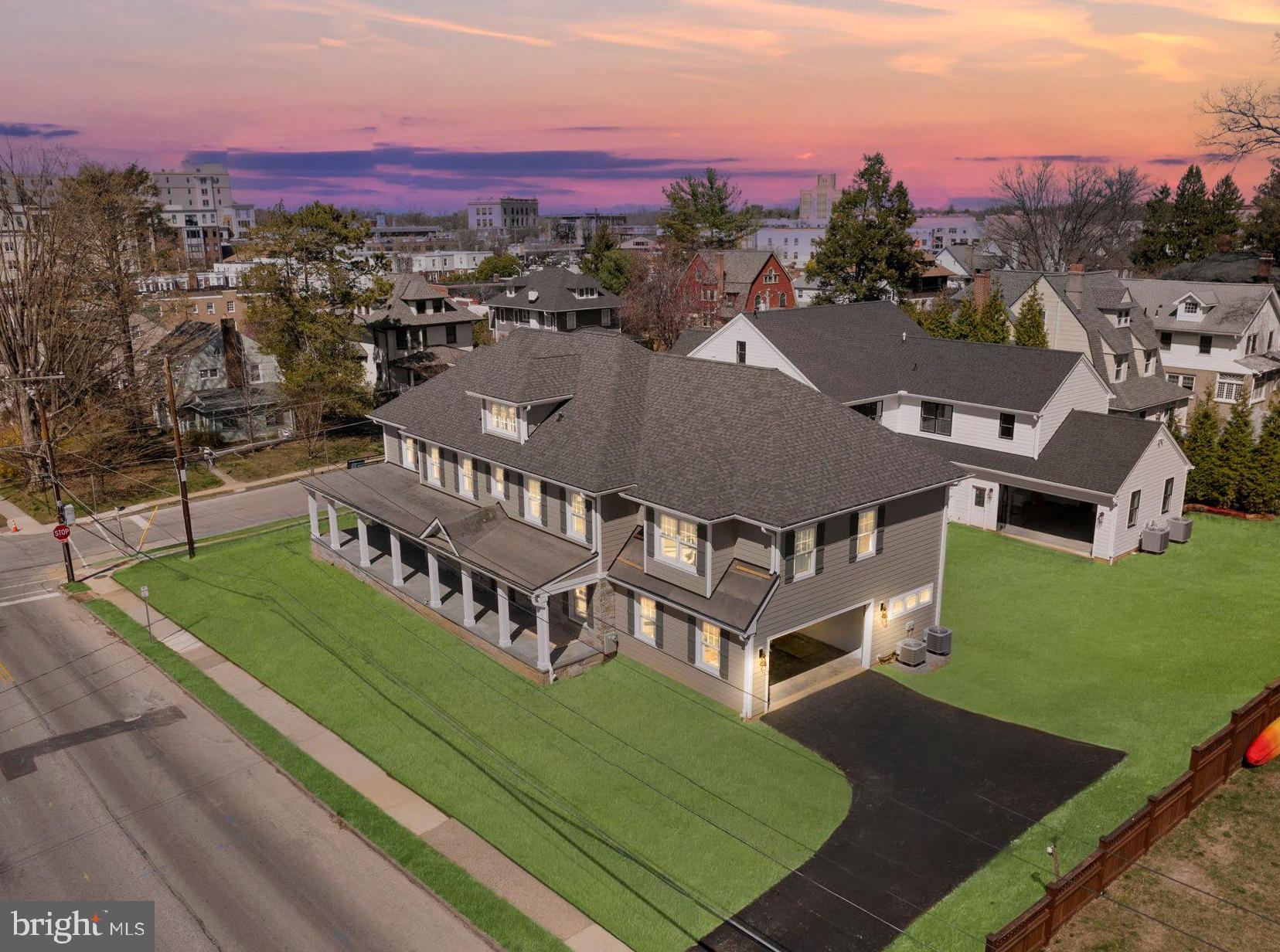 39 Simpson Rd