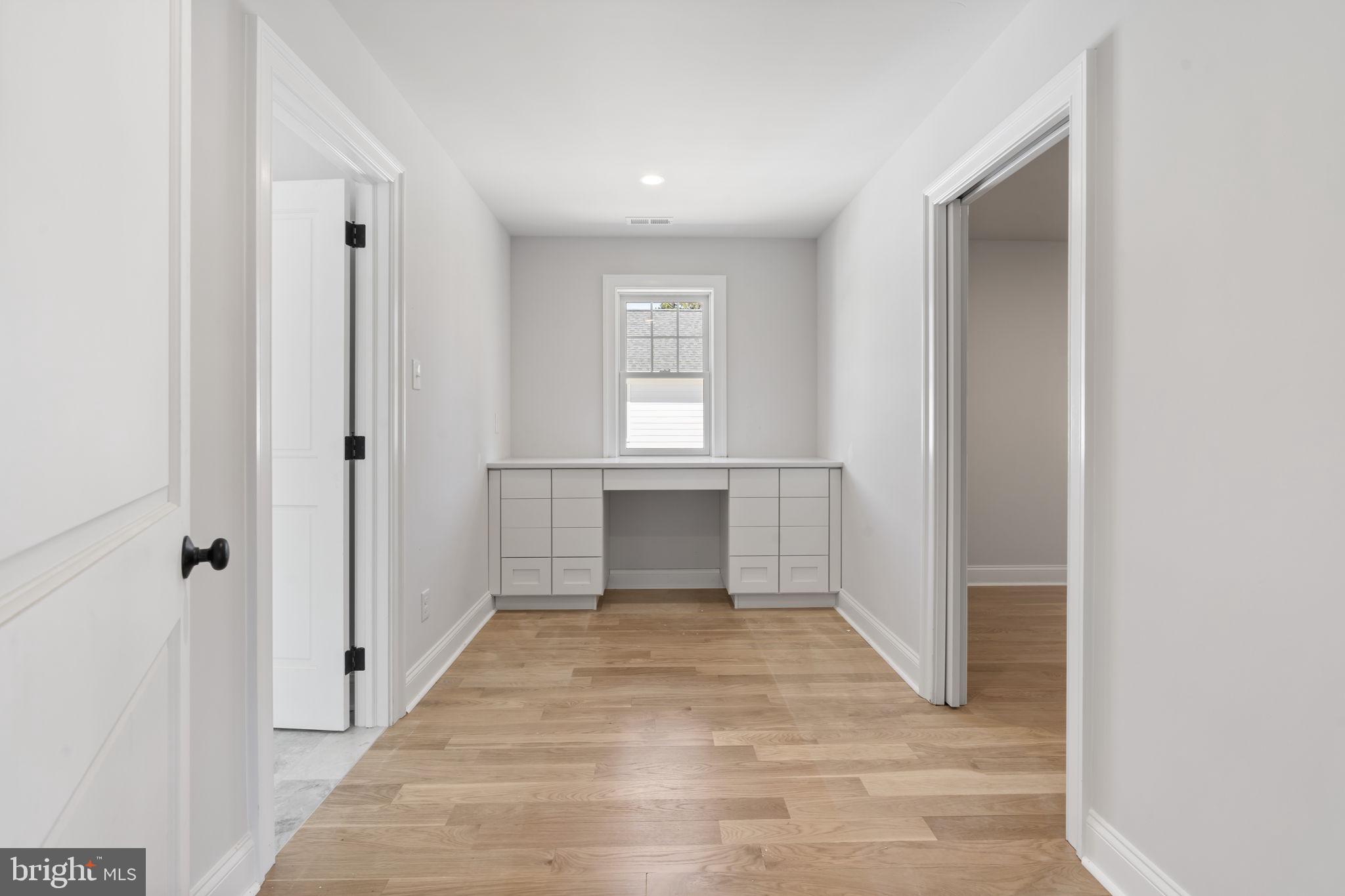 39 Simpson Rd