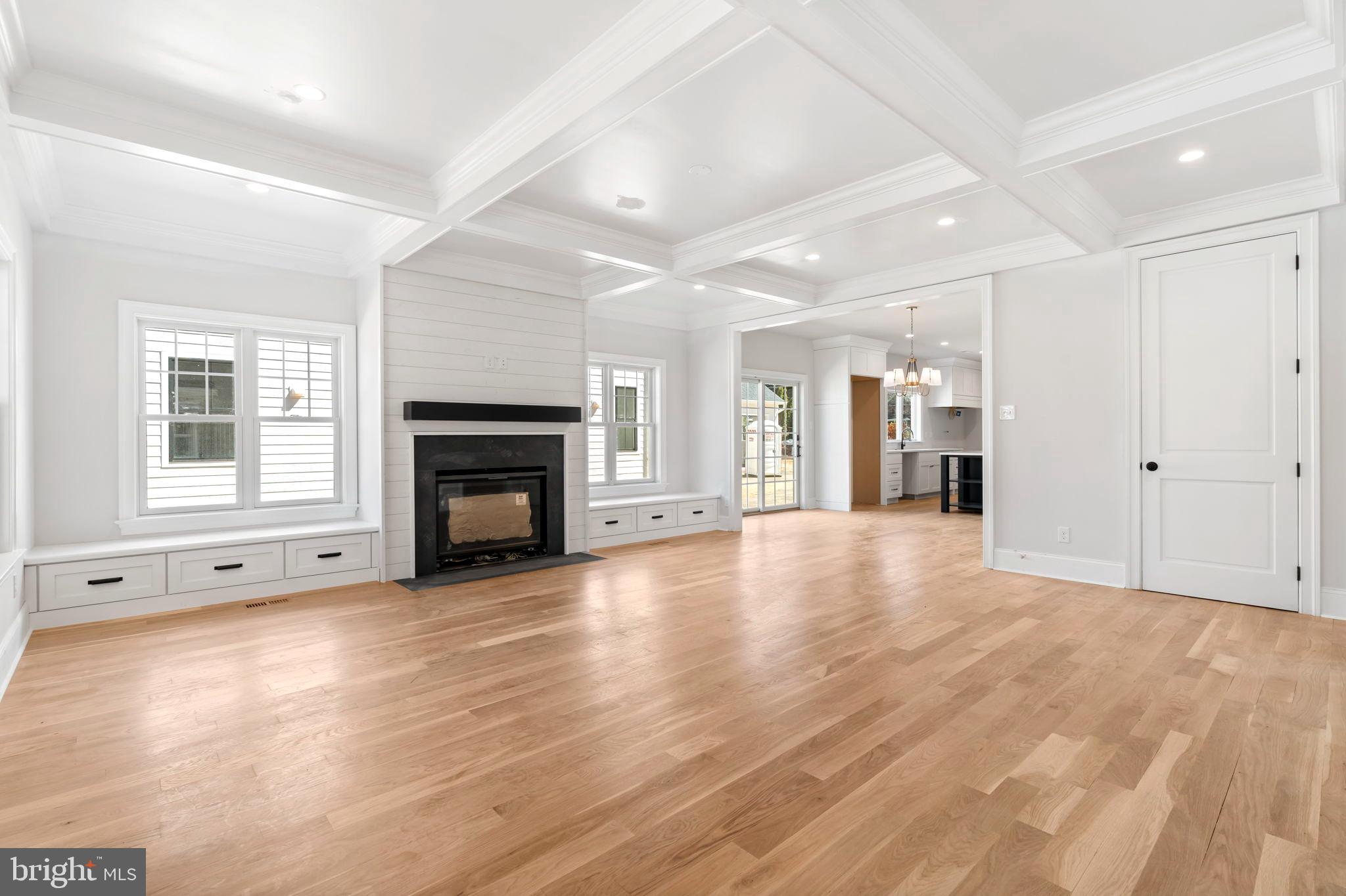 39 Simpson Rd