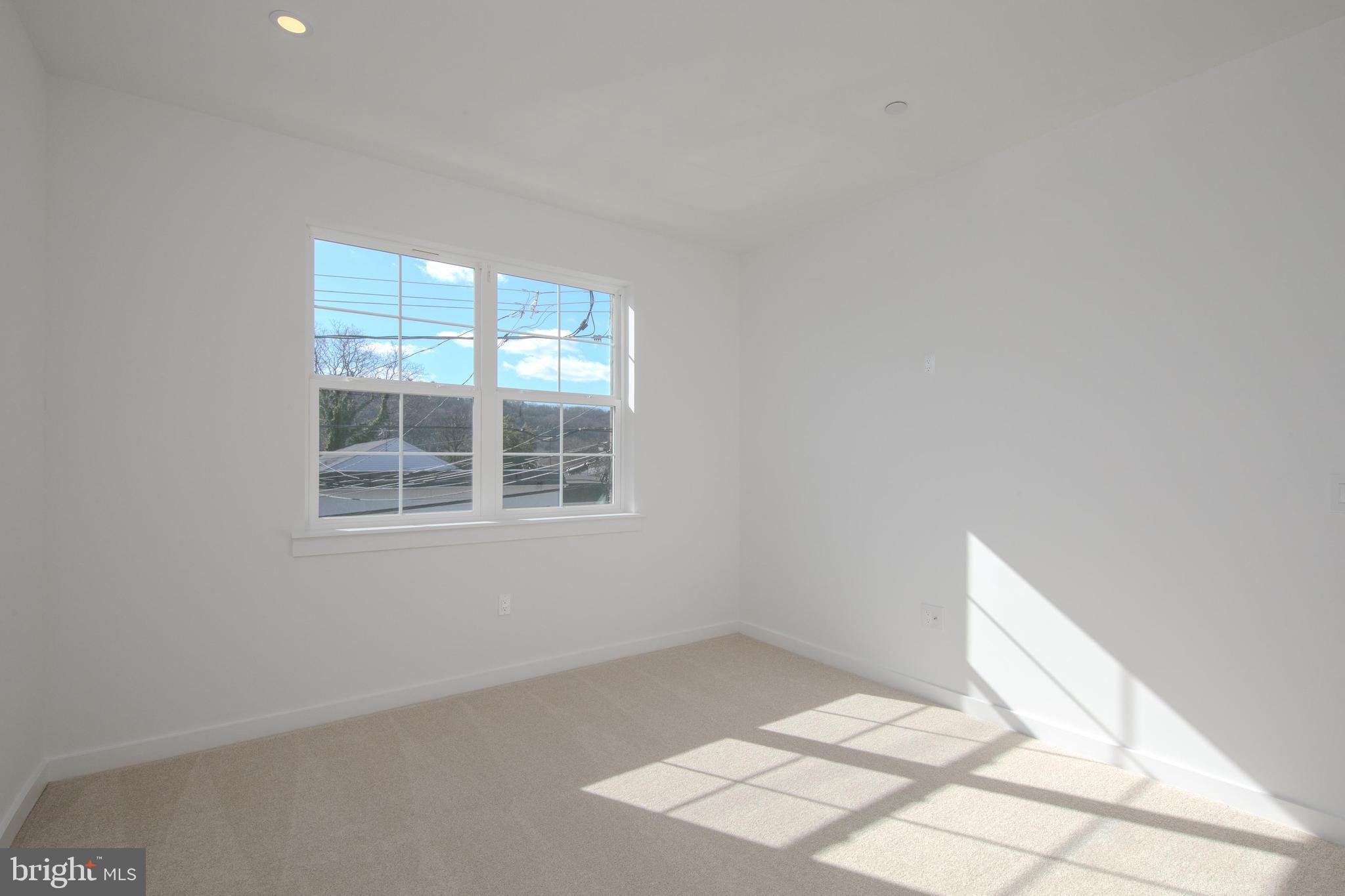 408 E 7th Ave #Lot 5