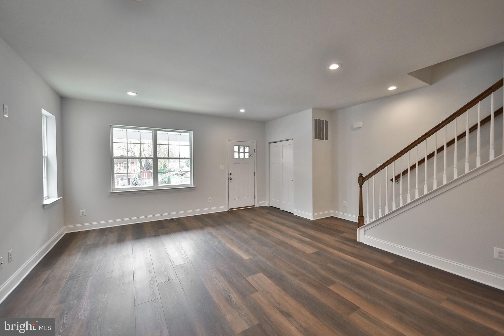 408 E 7th Ave #Lot 5