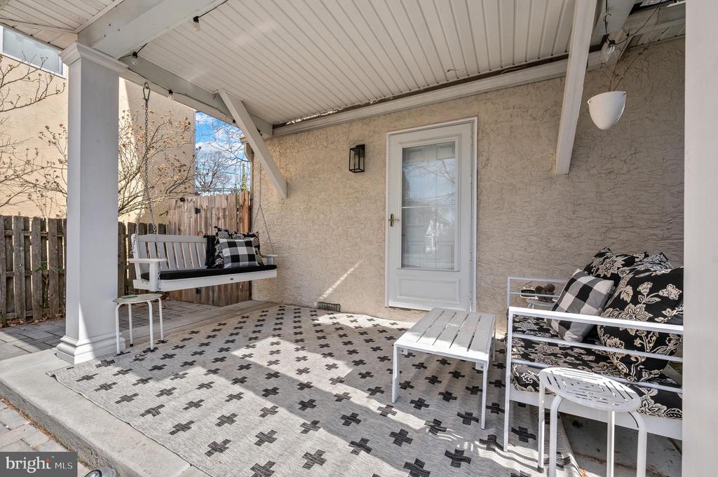 517 Merwyn Rd