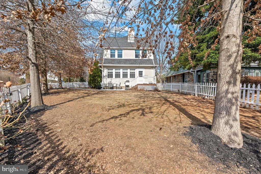 517 Merwyn Rd