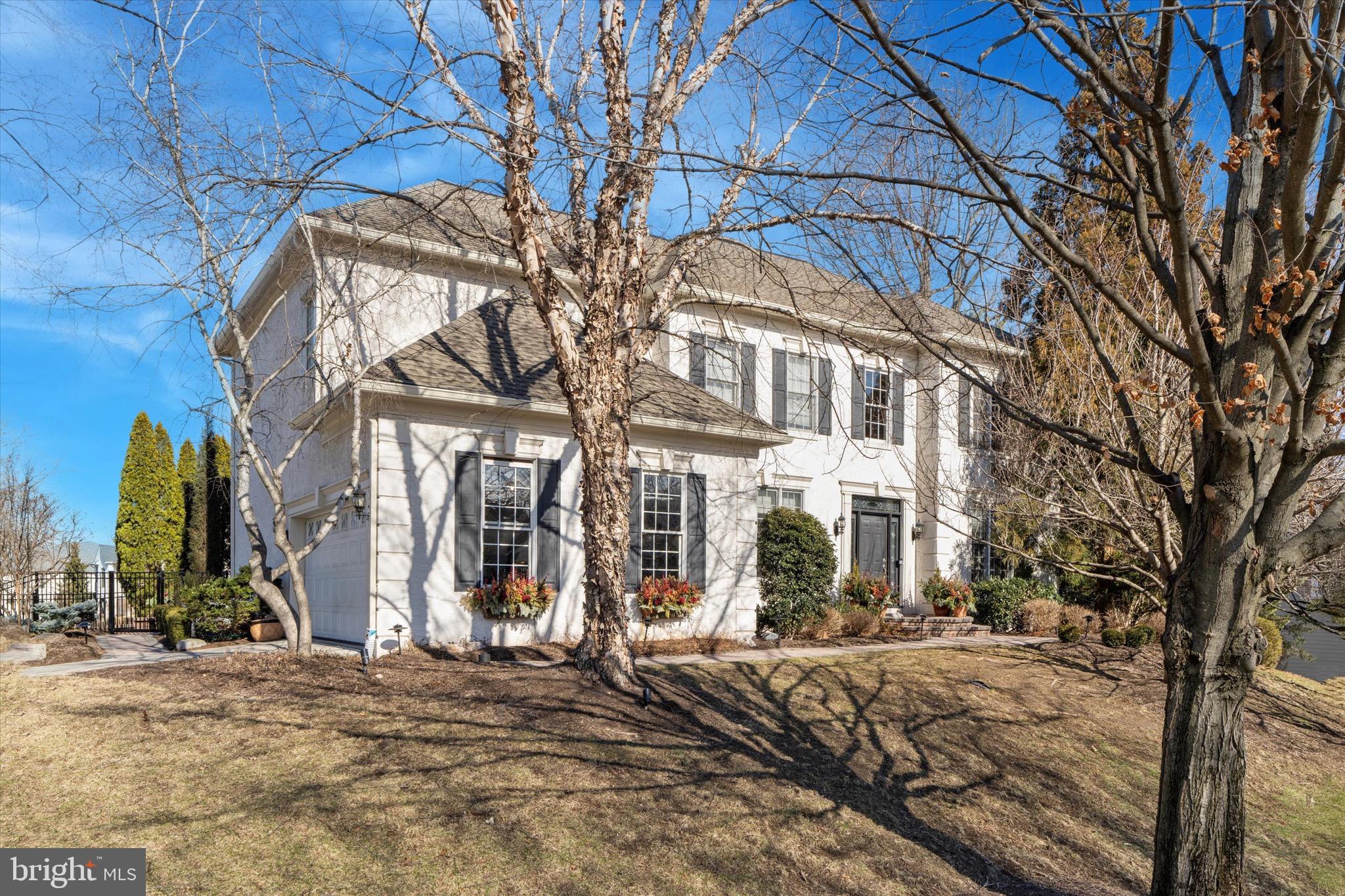 695 Cherrydale Dr