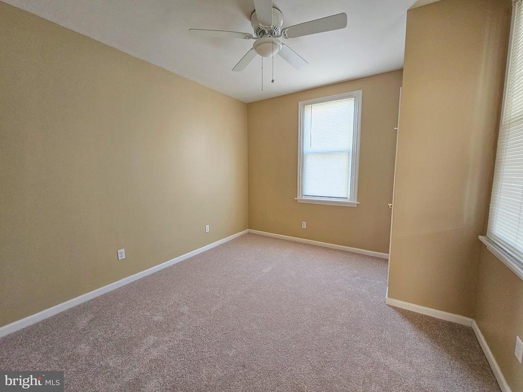 228 LINWOOD AVE